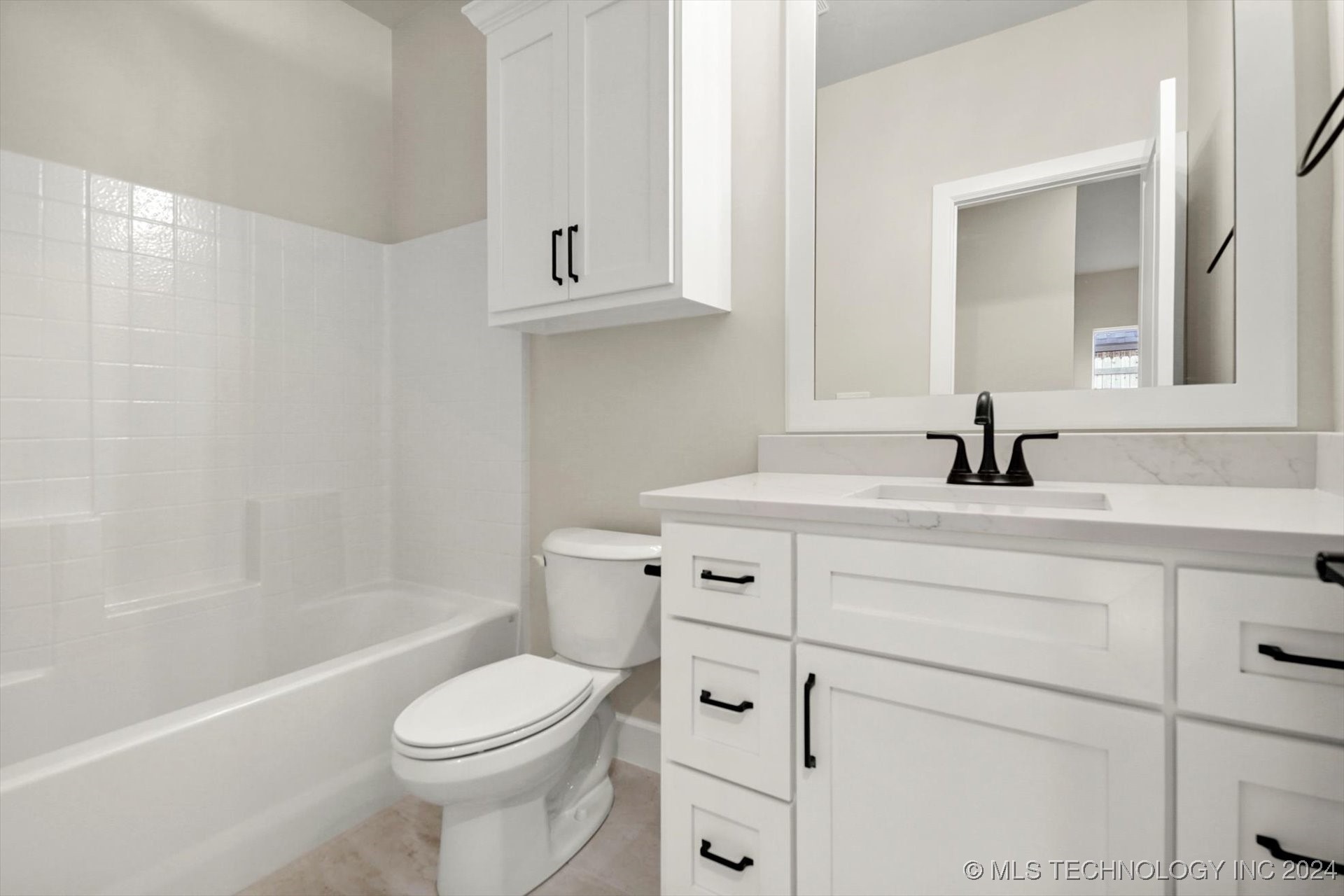 4466 S 173 East Avenue E Property Photo 27