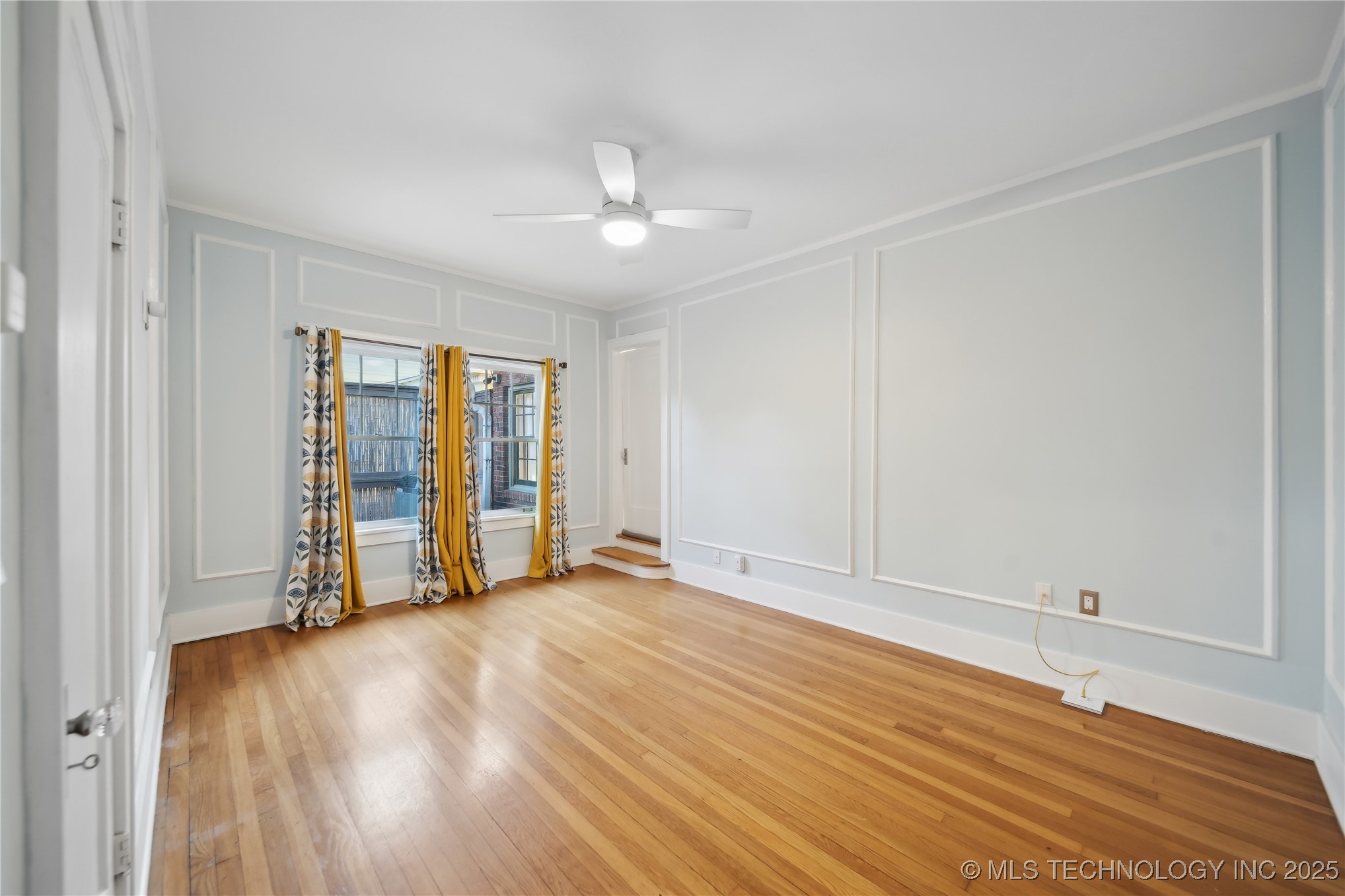 1533 S Madison Avenue Property Photo 23