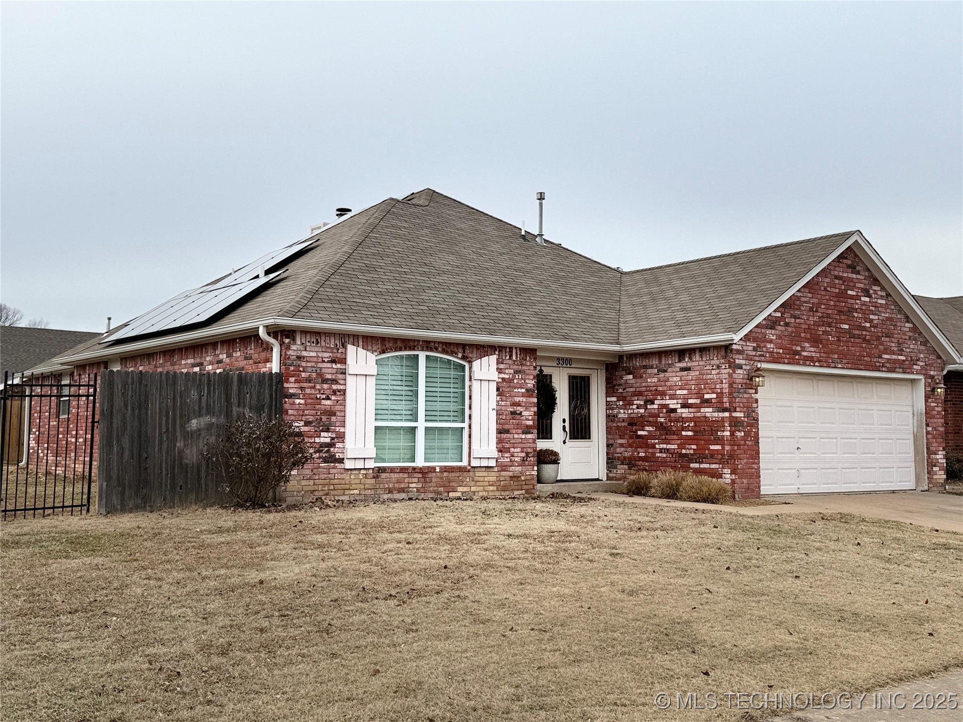 3300 N 5th Street Property Photo 2