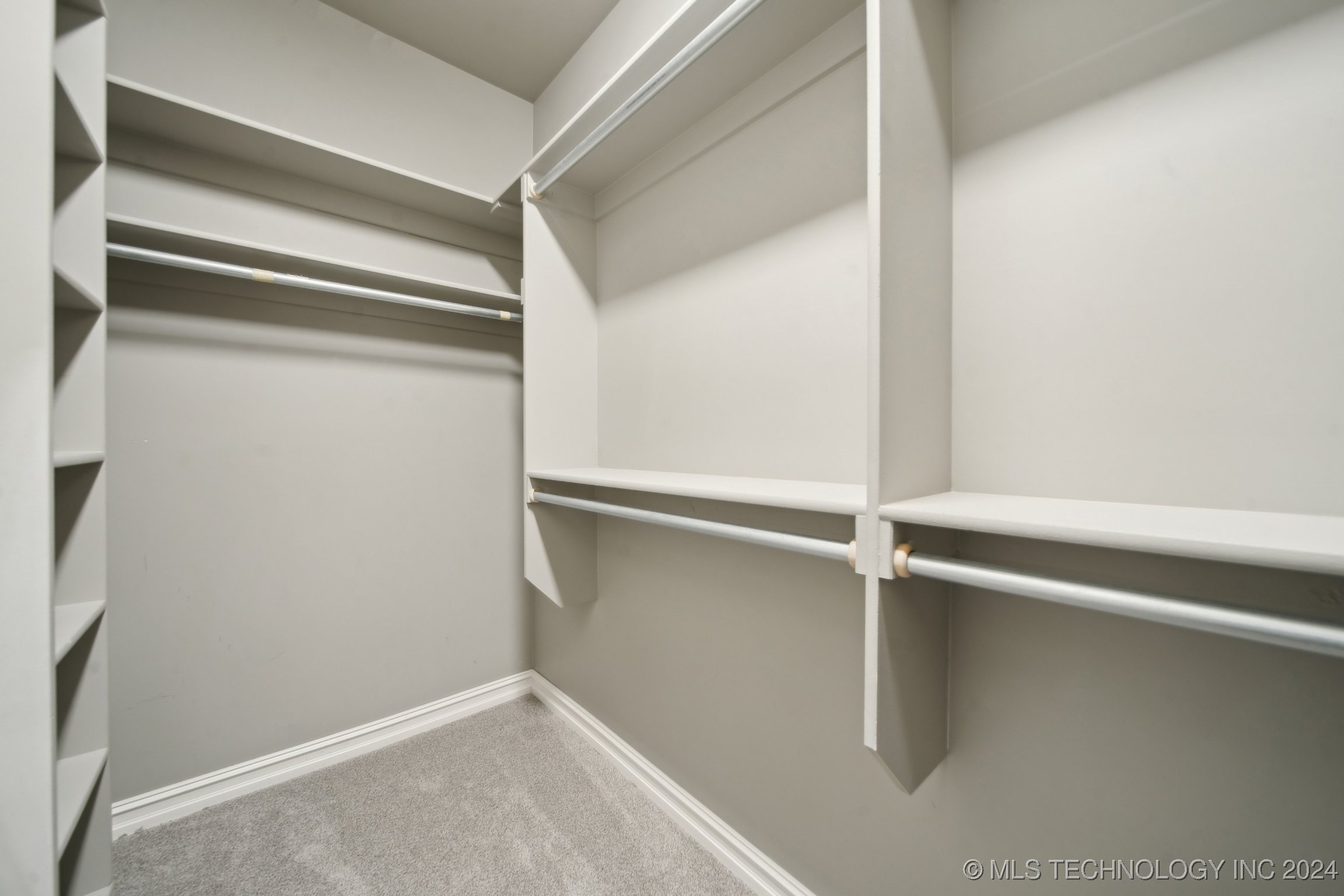 6902 S 219th East Avenue Property Photo 22