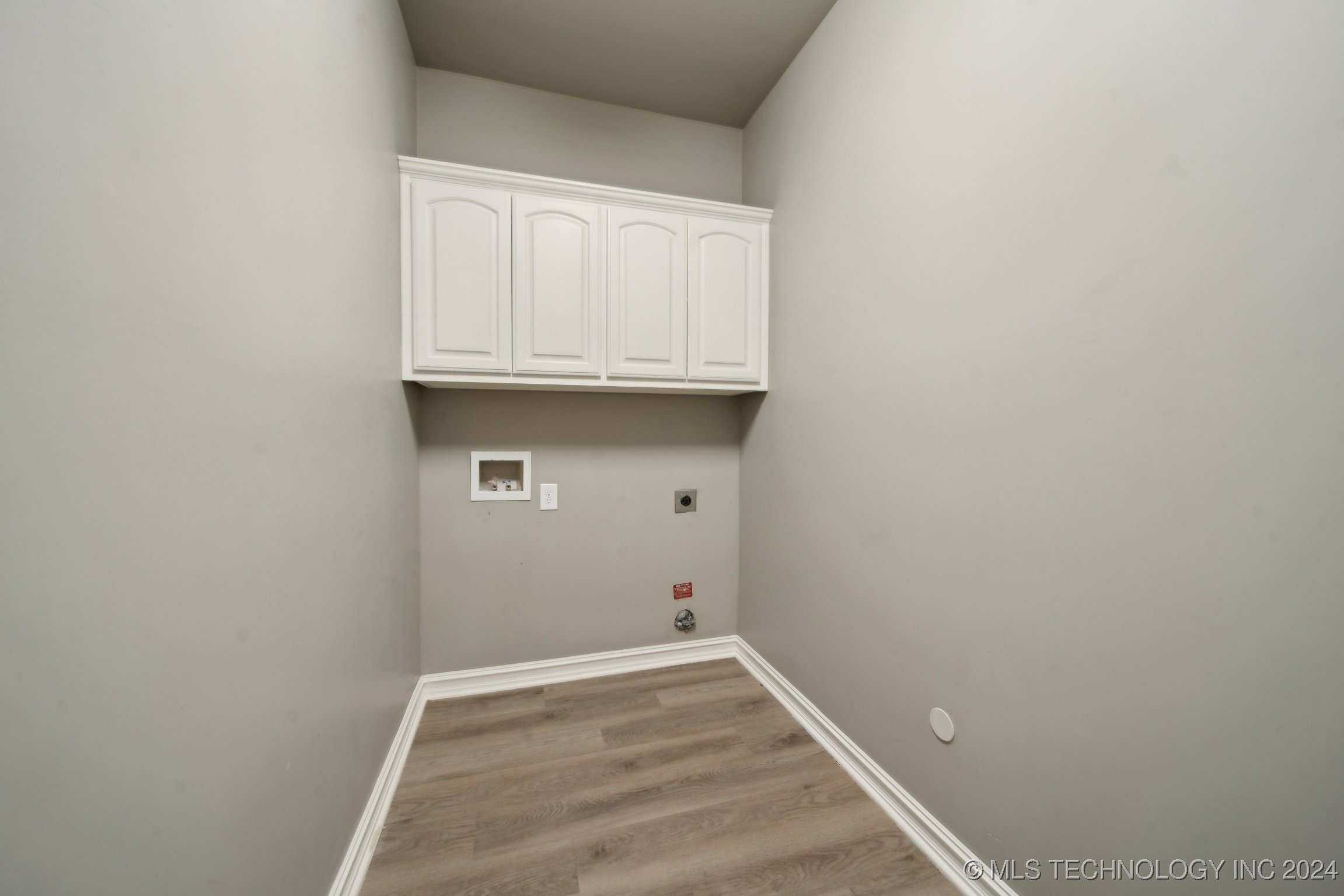 6902 S 219th East Avenue Property Photo 36