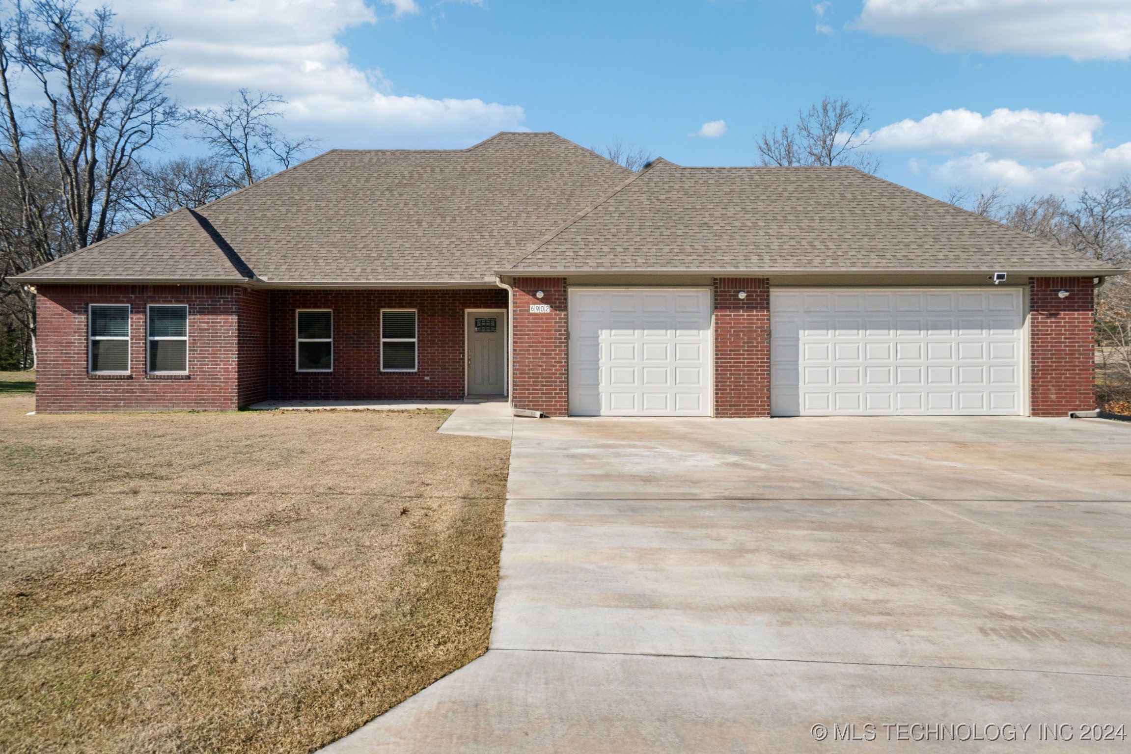 6902 S 219th East Avenue Property Photo 48