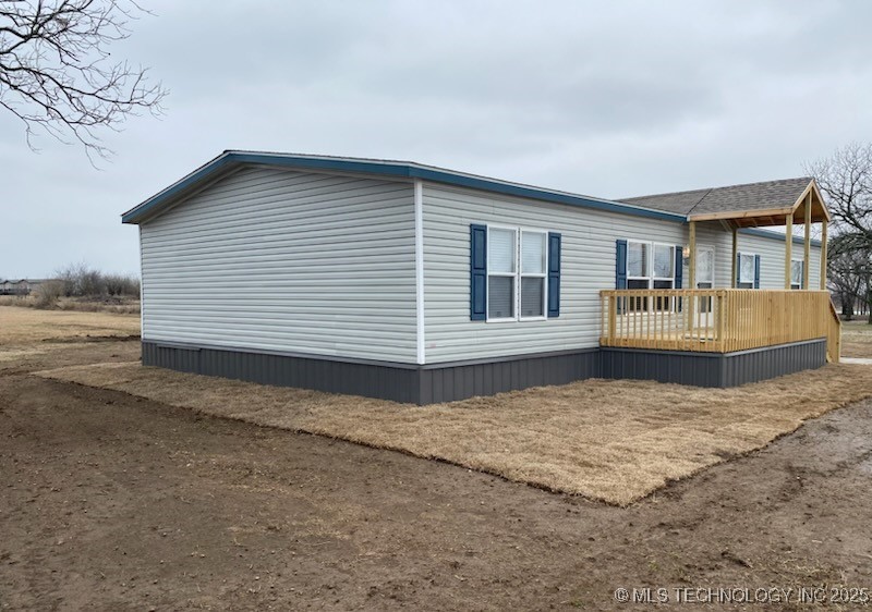 8236 Happy Camp Road Property Photo 2