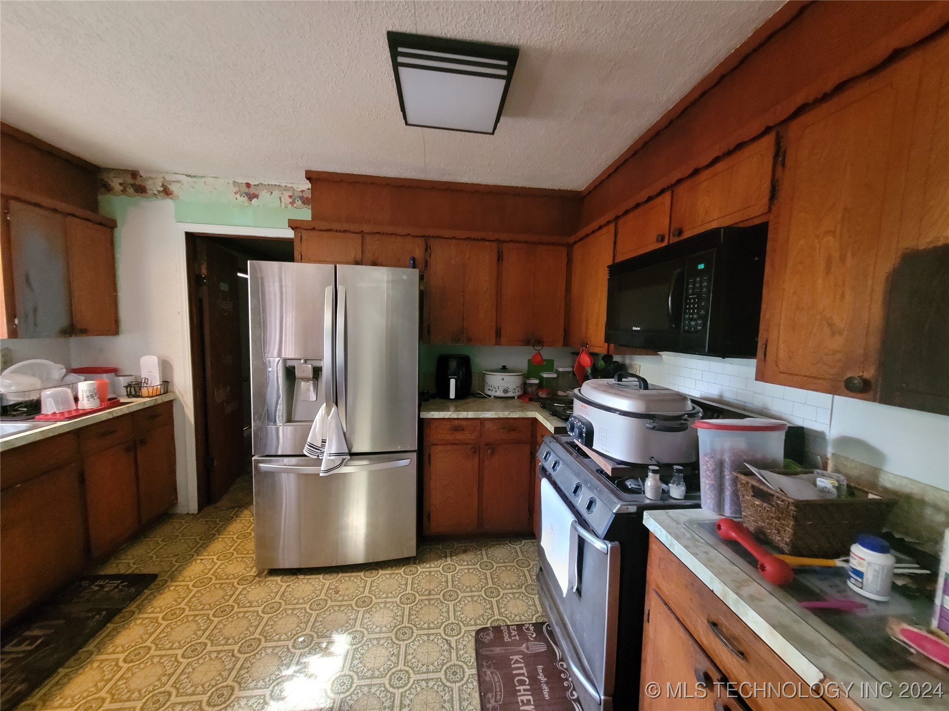6752 S 444 Road Property Photo 7