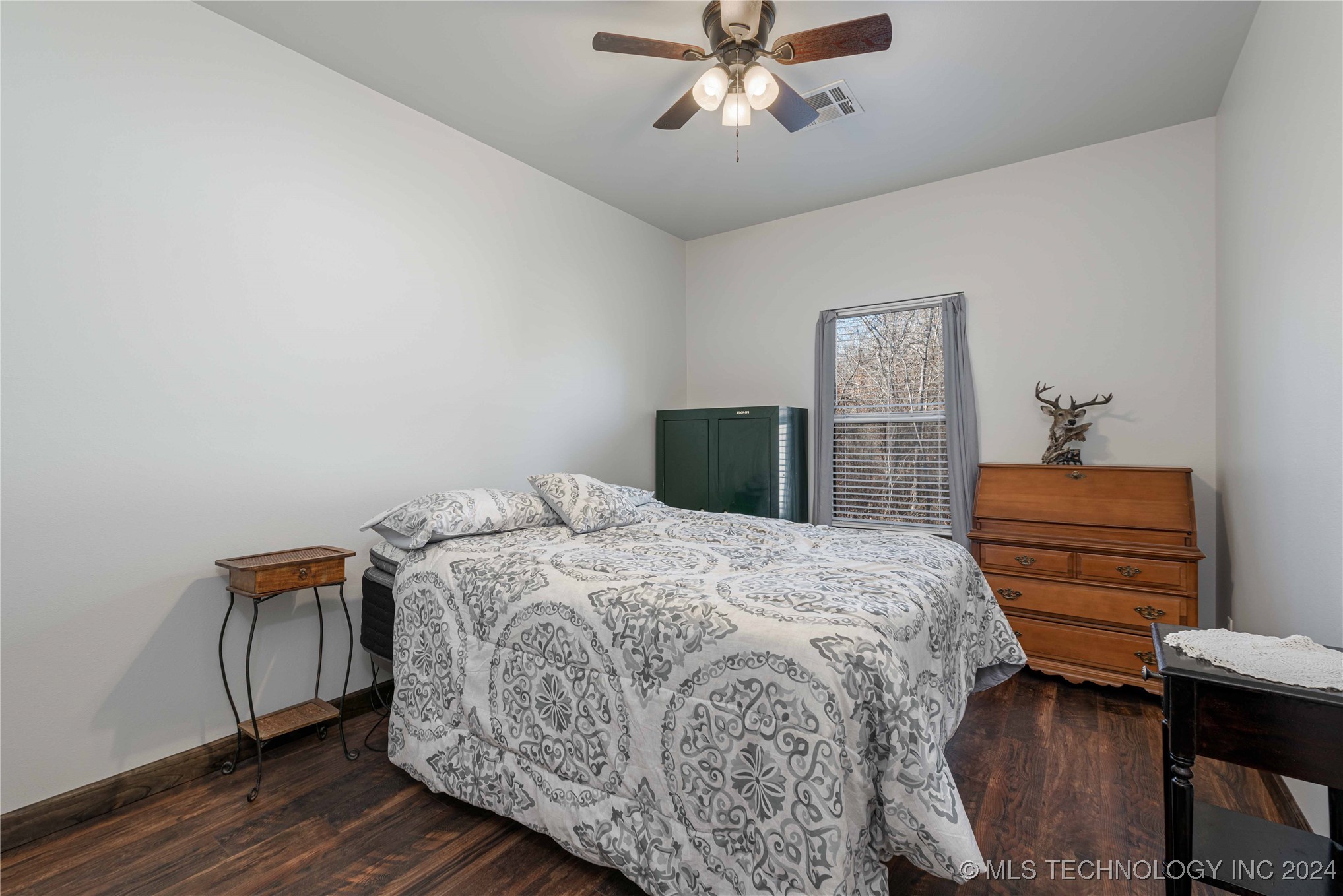 24542 E 720 Road Property Photo 16
