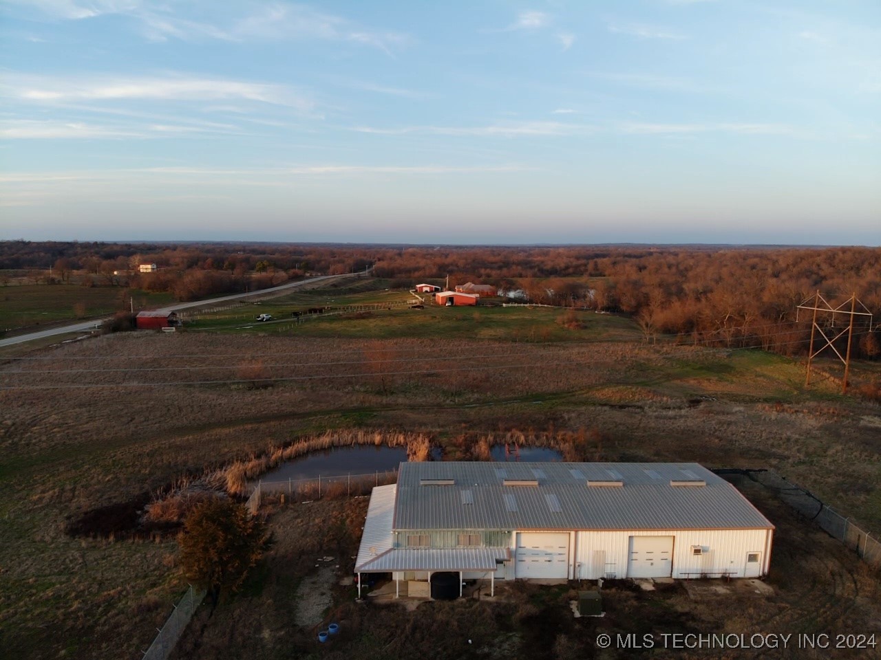 37104 County Road 1720 Property Photo 4