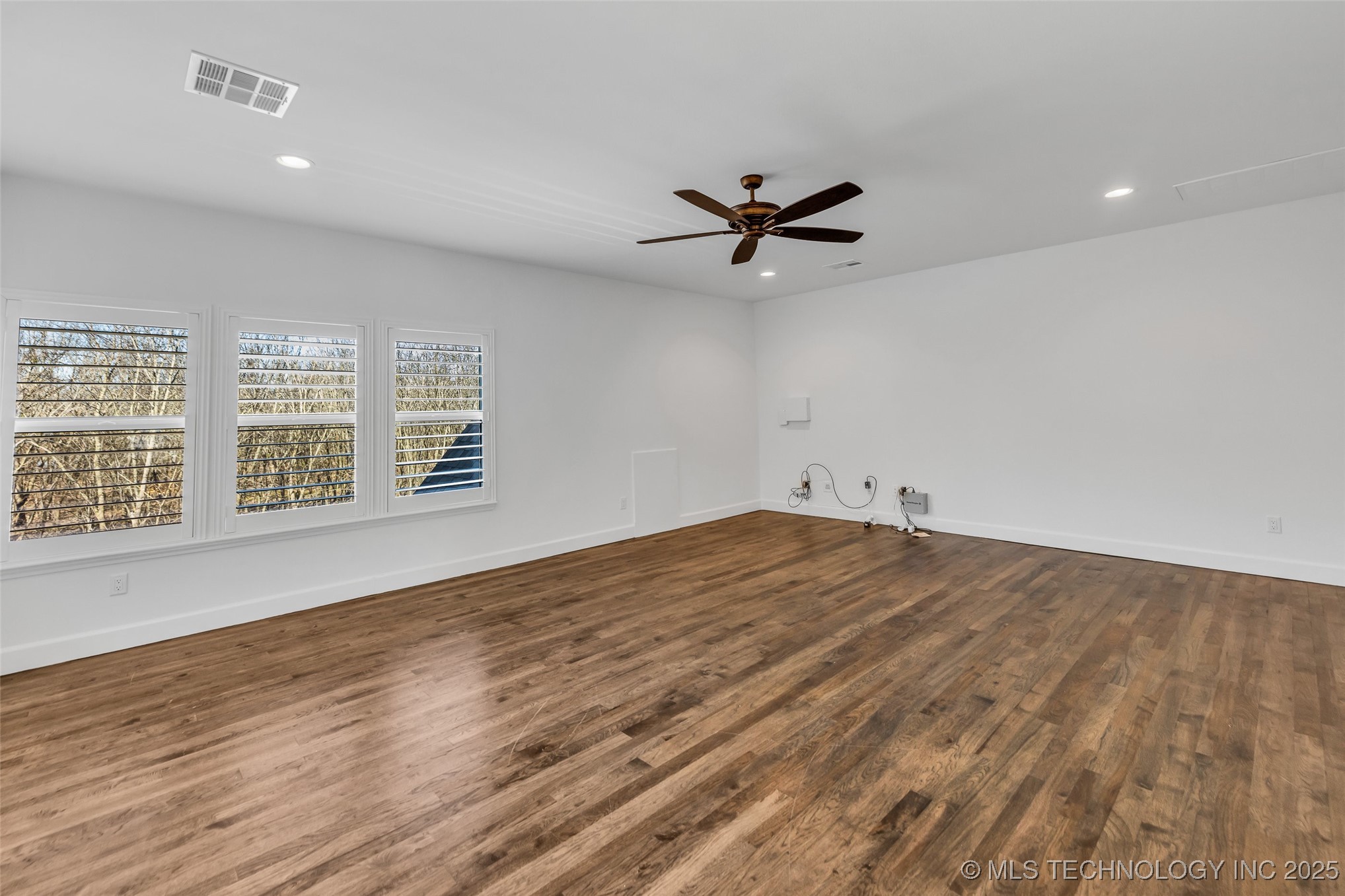12050 S 68th East Avenue E Property Photo 26