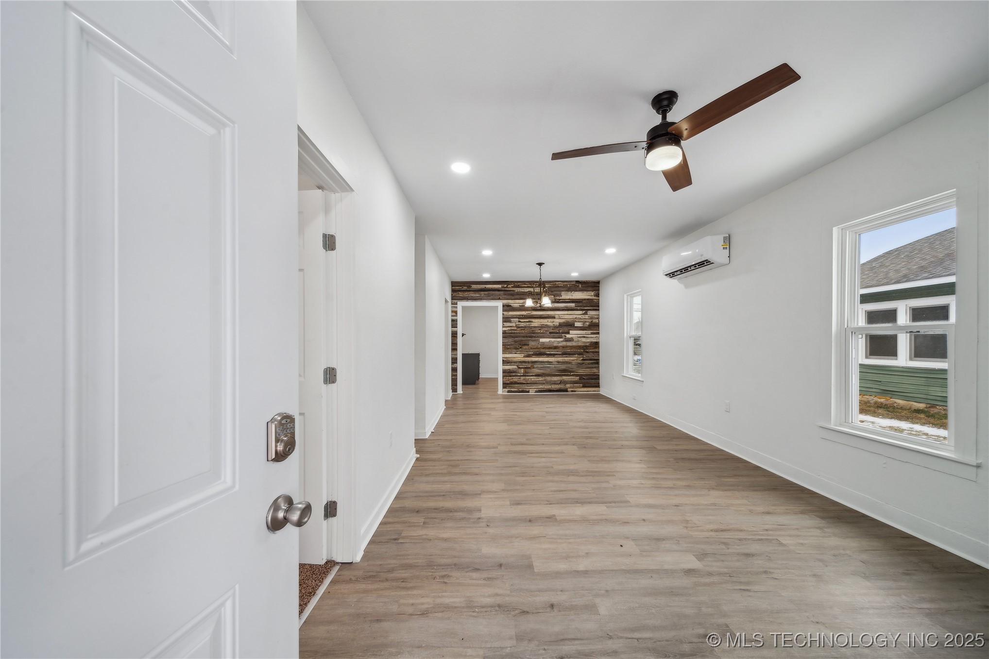 708 S Miami Avenue Property Photo 3