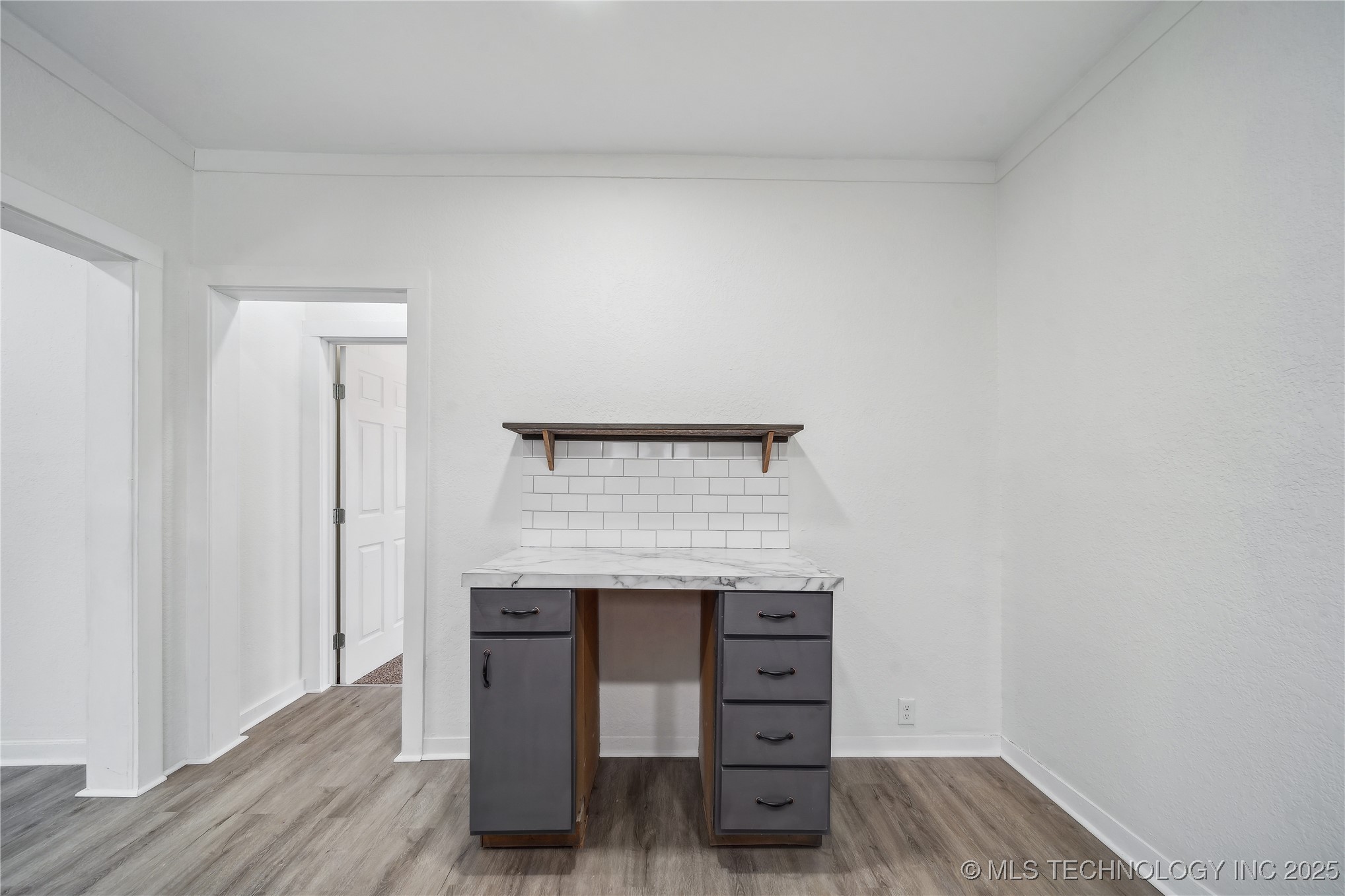 708 S Miami Avenue Property Photo 10