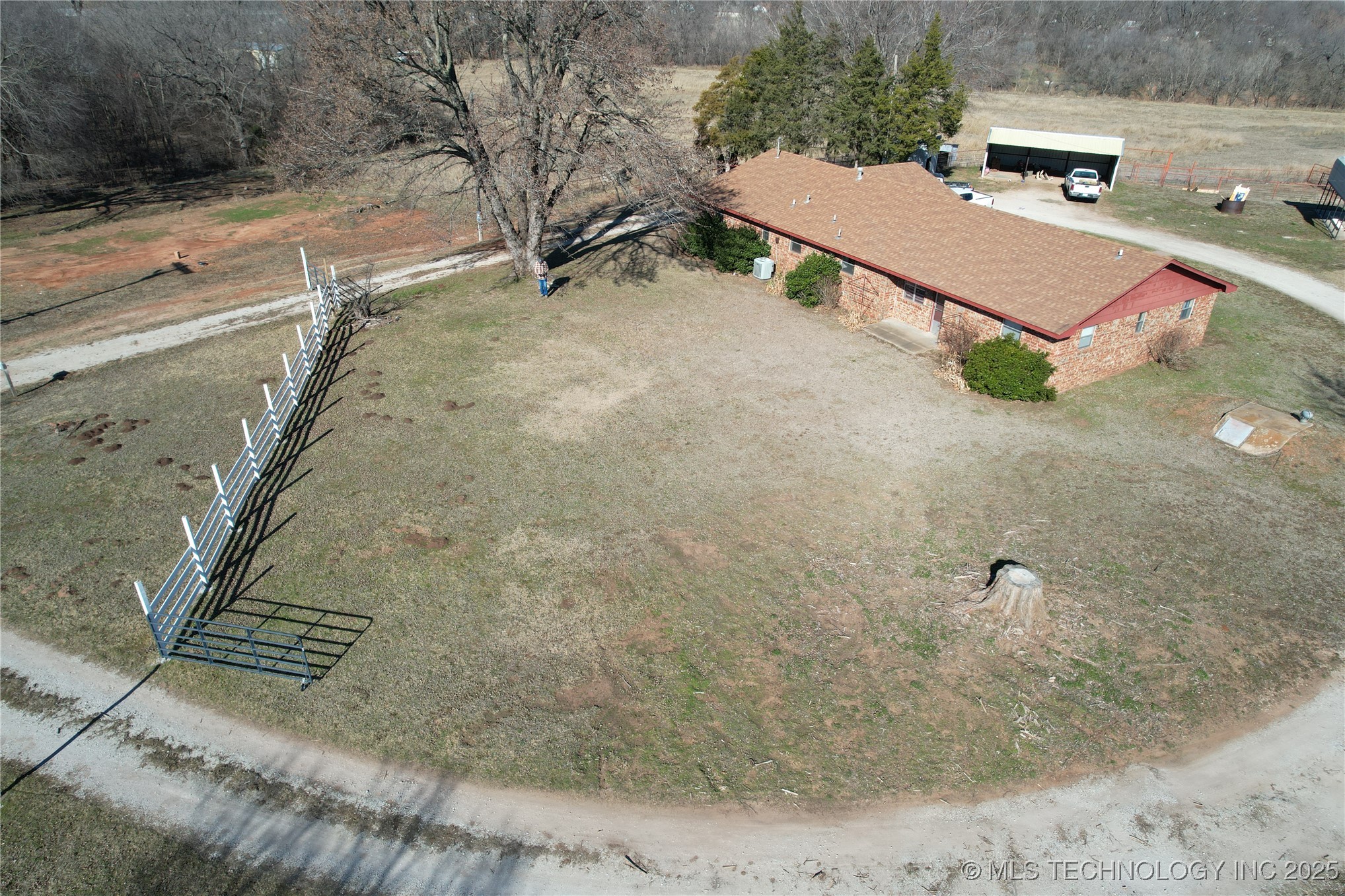 200 2nd Street Property Photo 9