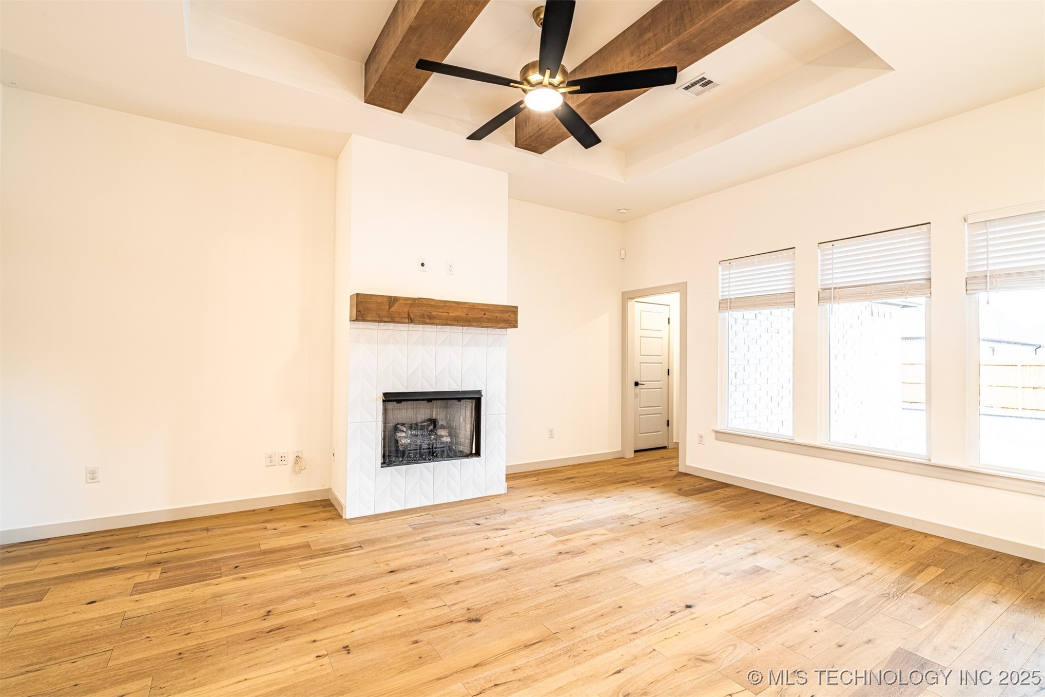 6026 E 127th Street Property Photo 6