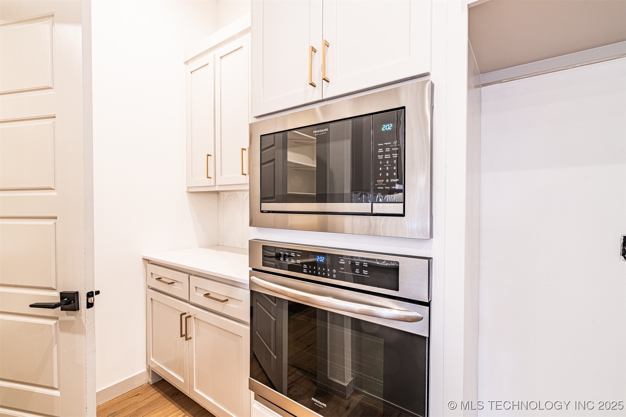 6026 E 127th Street Property Photo 15