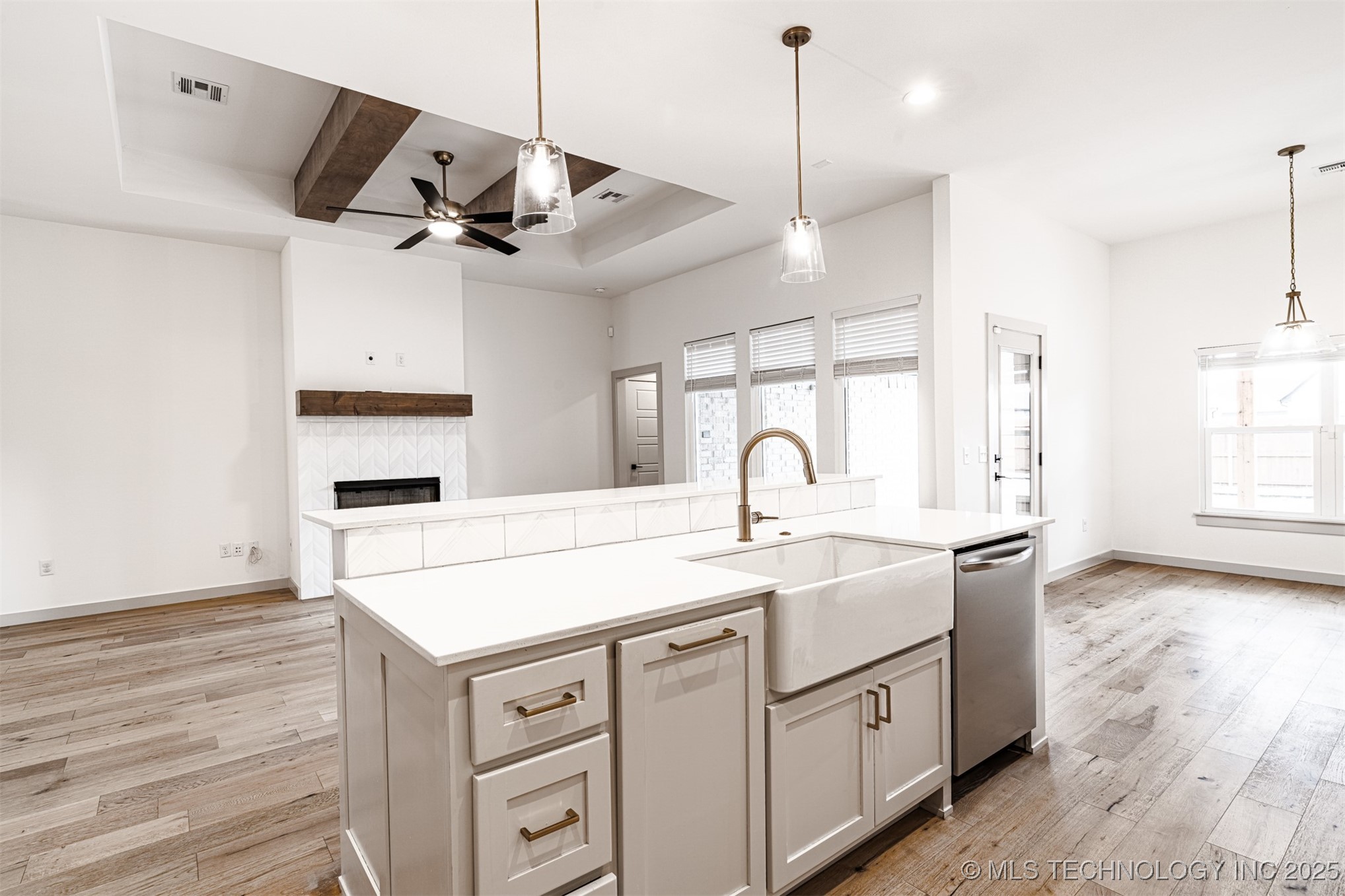 6026 E 127th Street Property Photo 17