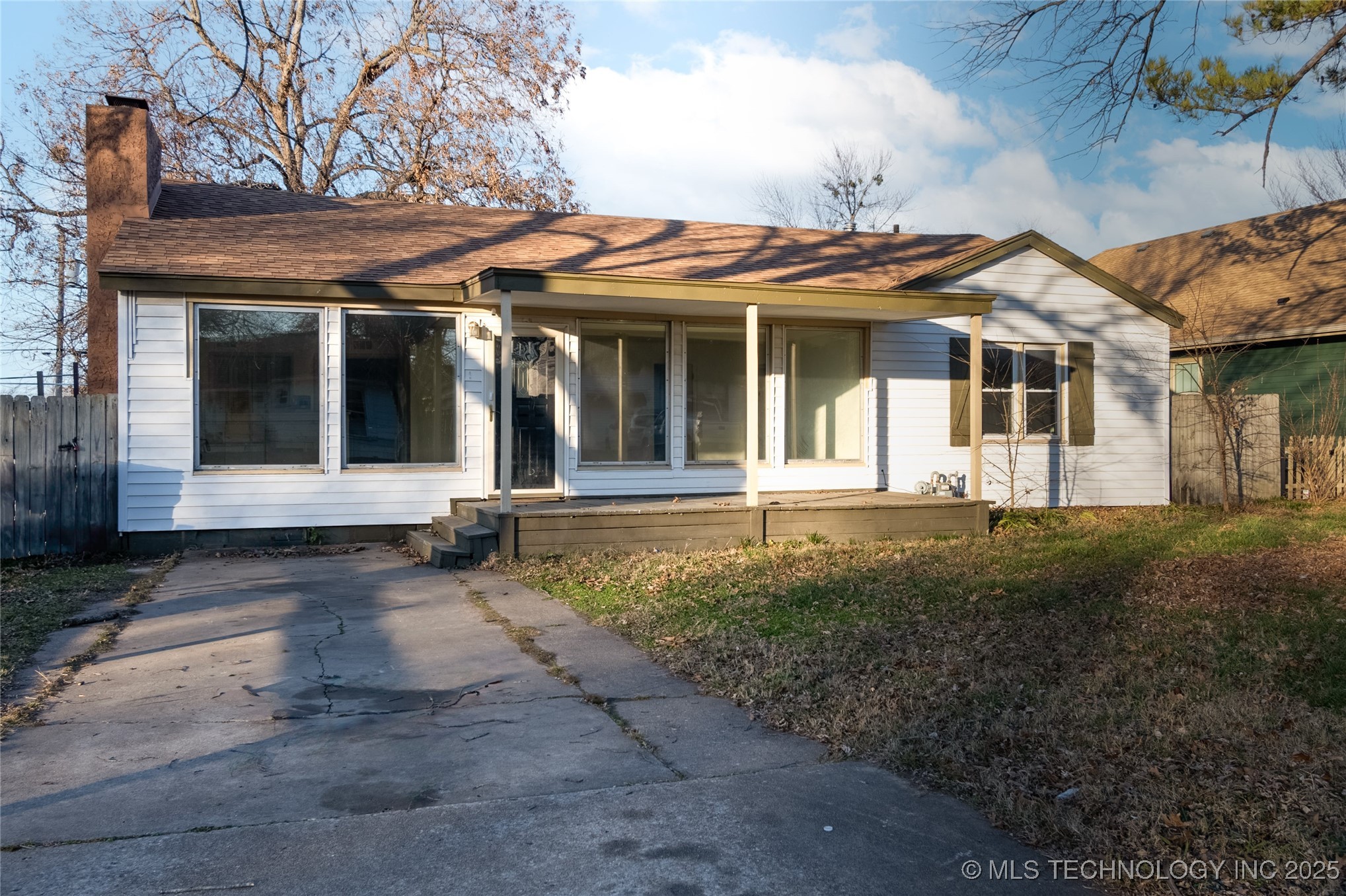 308 E Freeport Street Property Photo