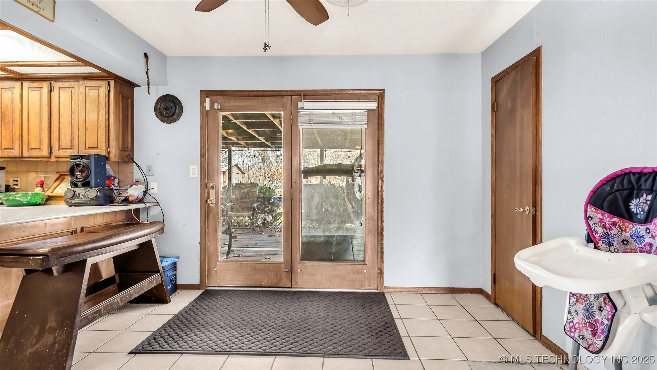 18860 11th Street Property Photo 11