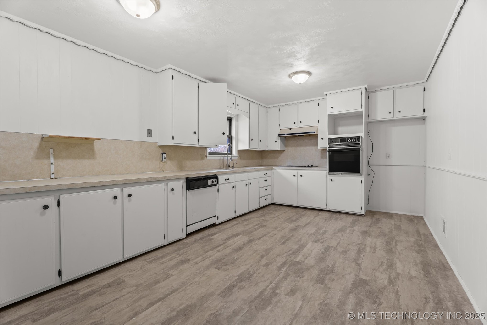 1613 Se Washington Boulevard Property Photo 12