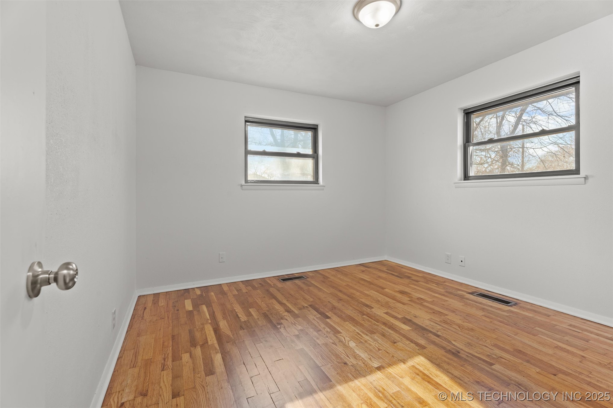 1613 Se Washington Boulevard Property Photo 16
