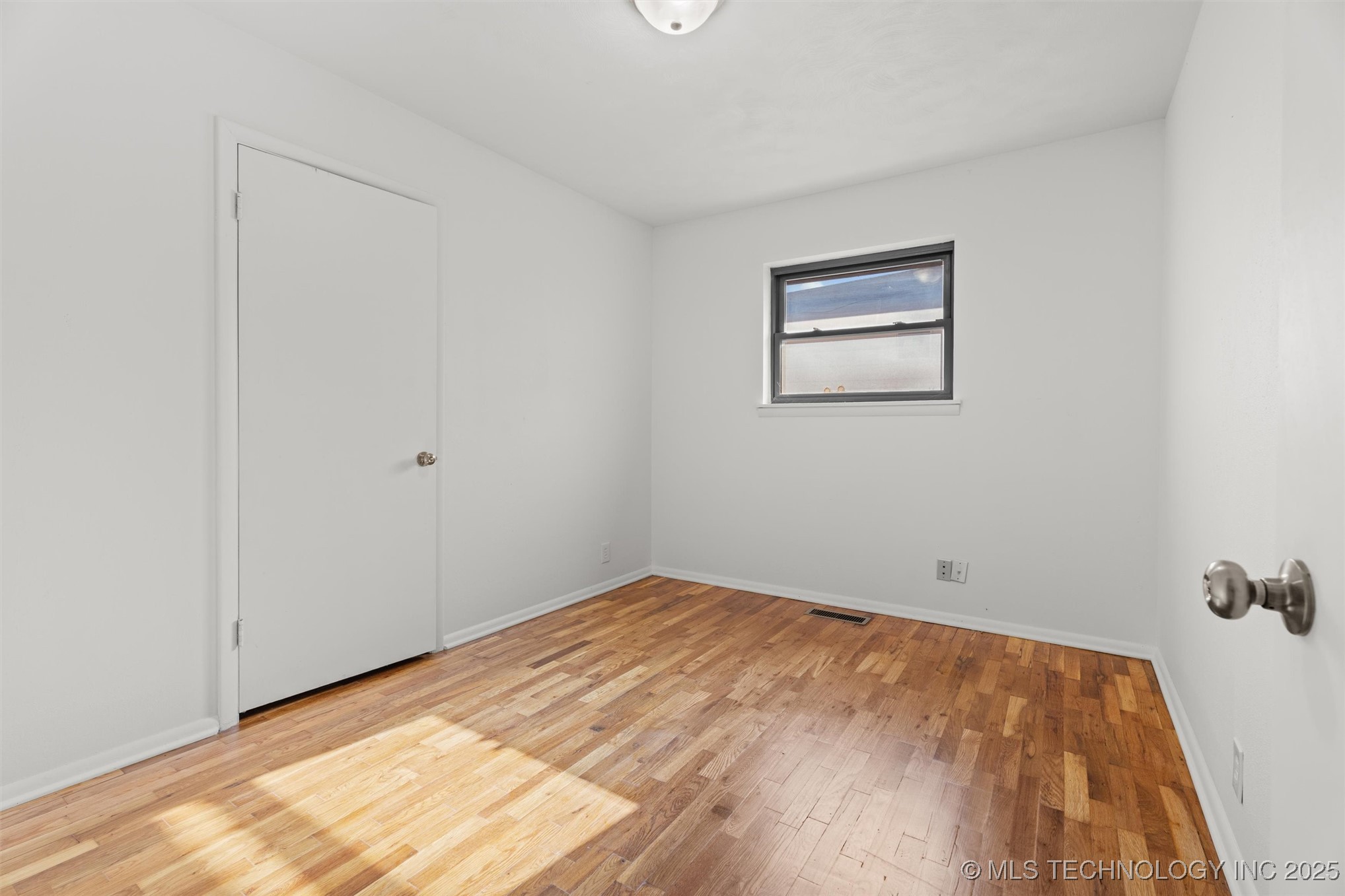 1613 Se Washington Boulevard Property Photo 19