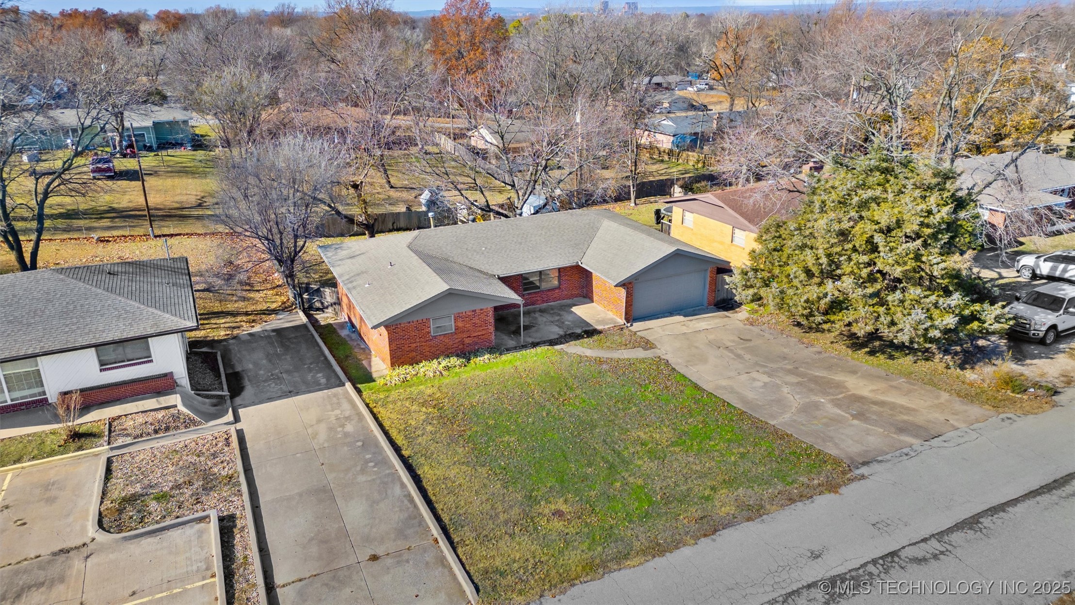 1613 Se Washington Boulevard Property Photo 33