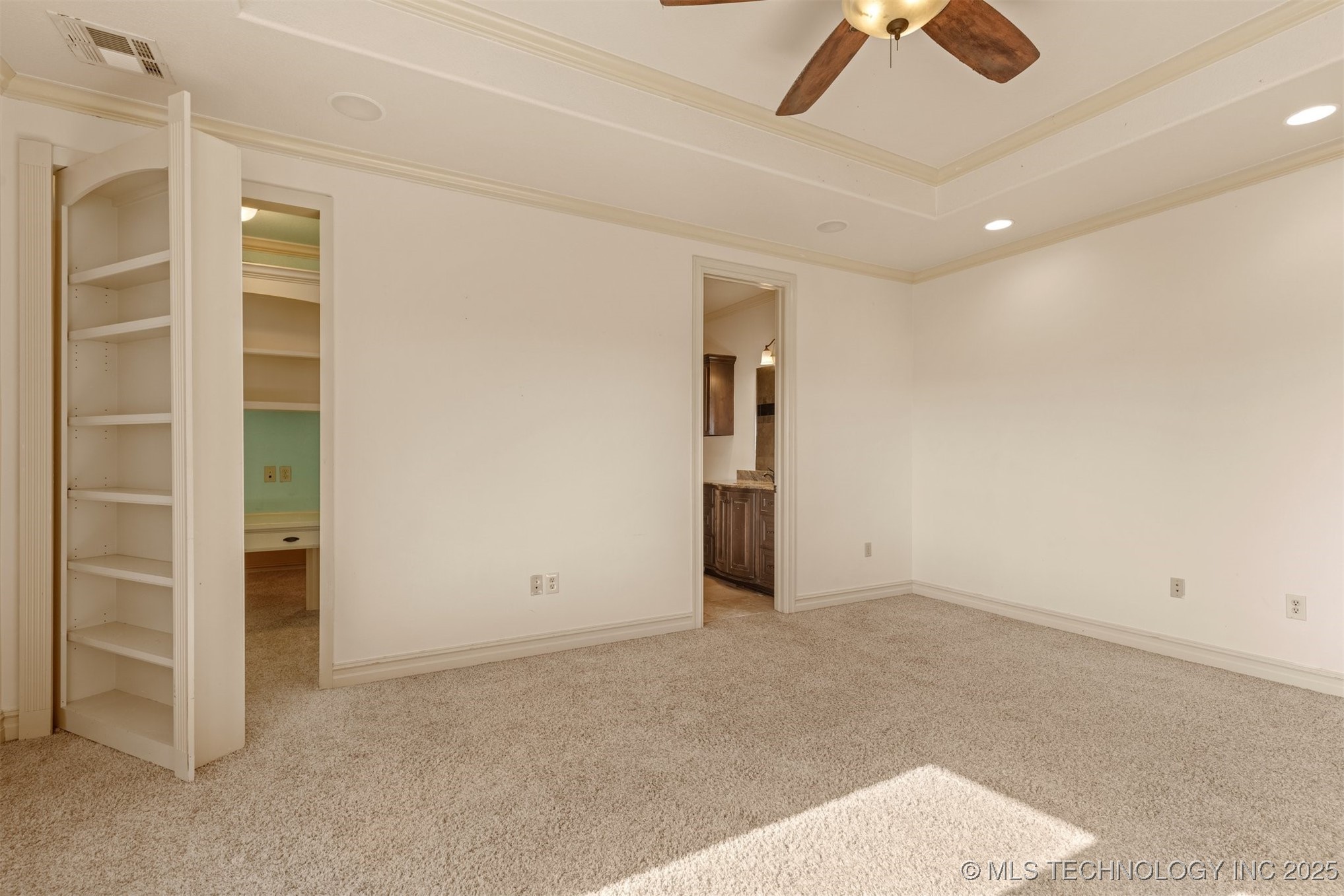 405 E Decatur Street Property Photo 70