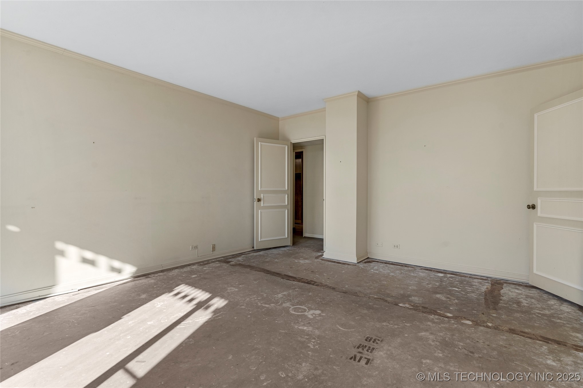 2300 Riverside Drive E Property Photo 19
