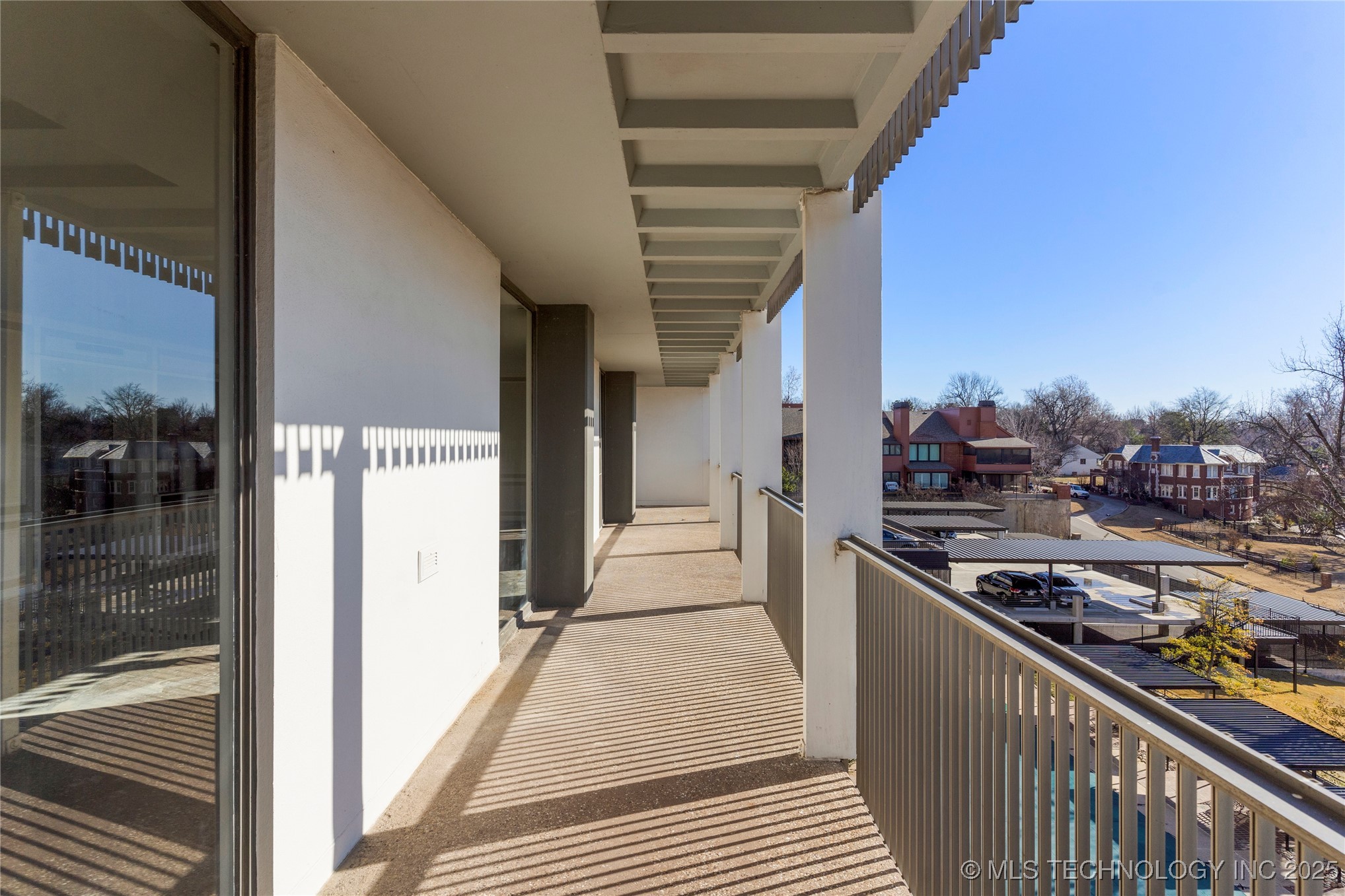 2300 Riverside Drive E Property Photo 43