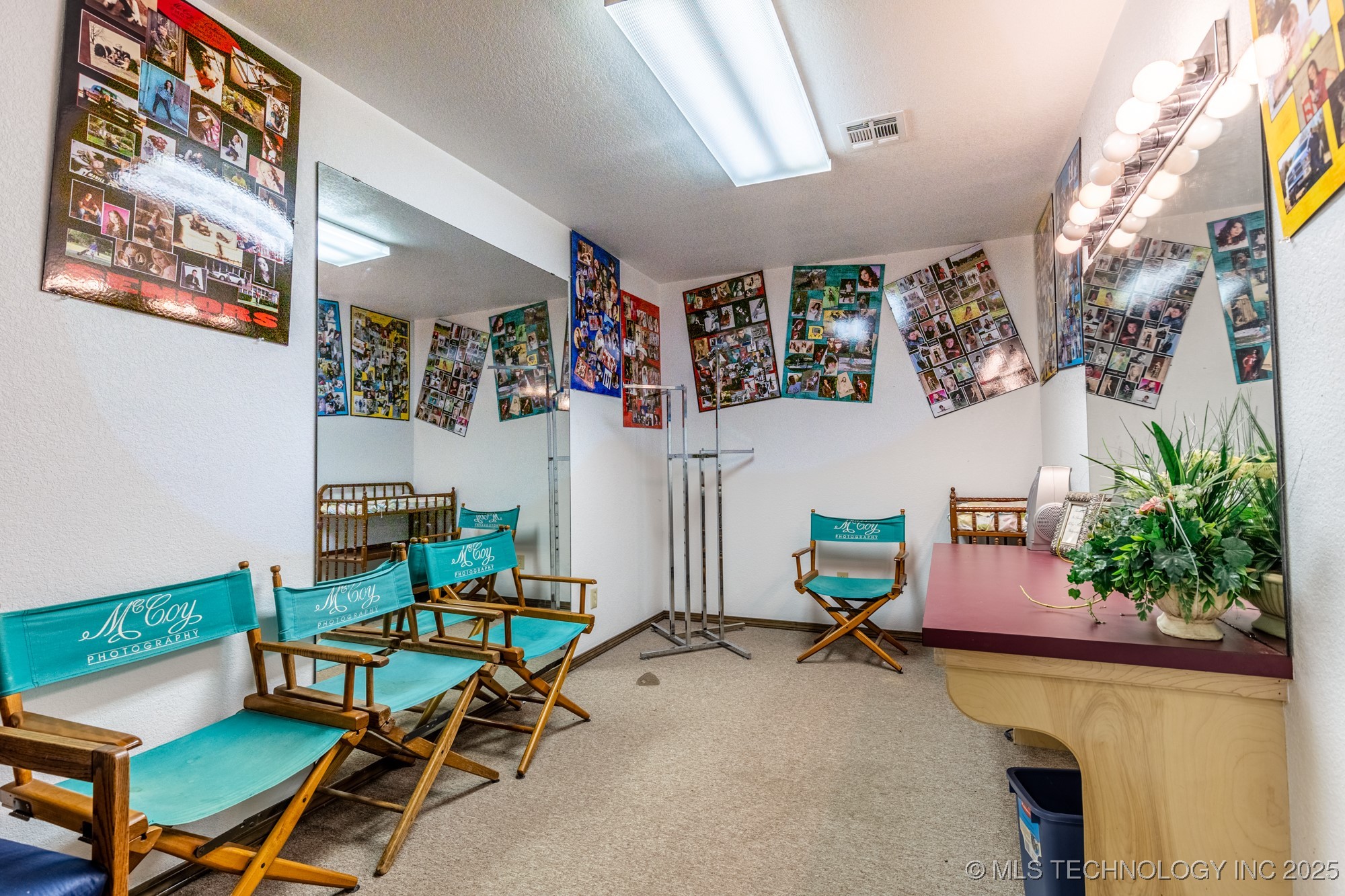 2100 Ahloso Road Property Photo 13