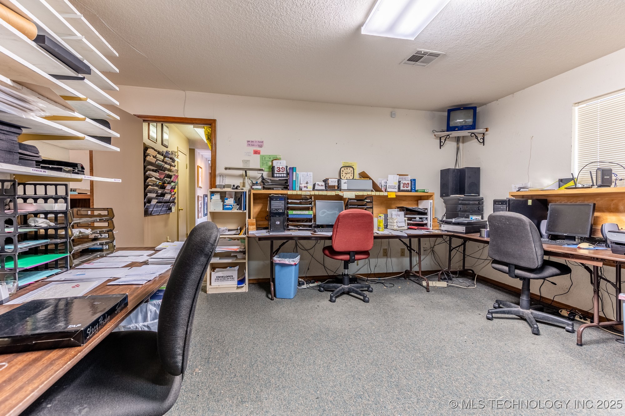 2100 Ahloso Road Property Photo 22