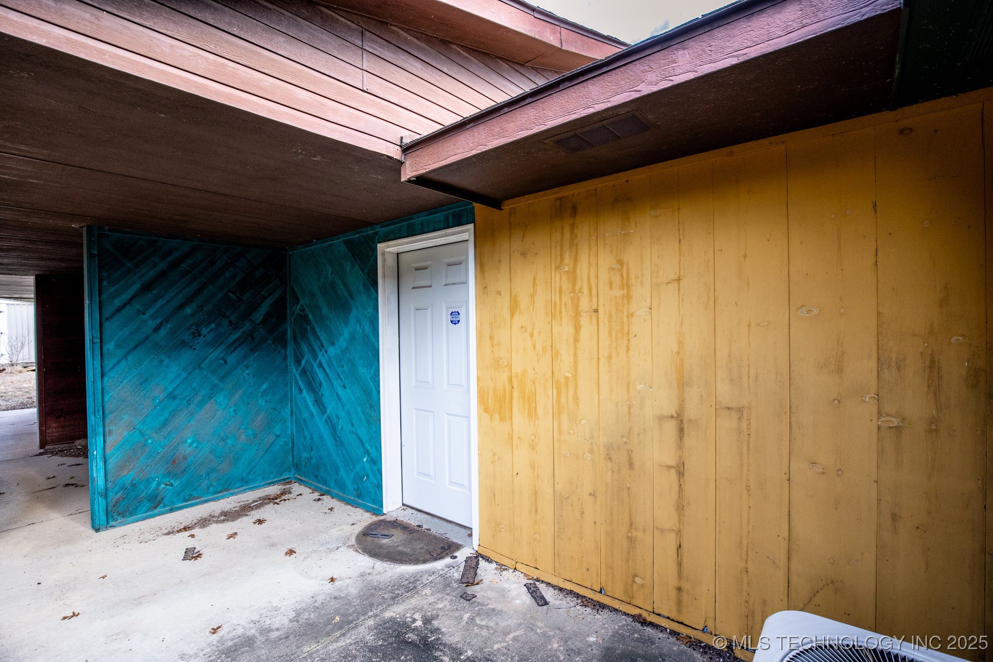 2100 Ahloso Road Property Photo 40