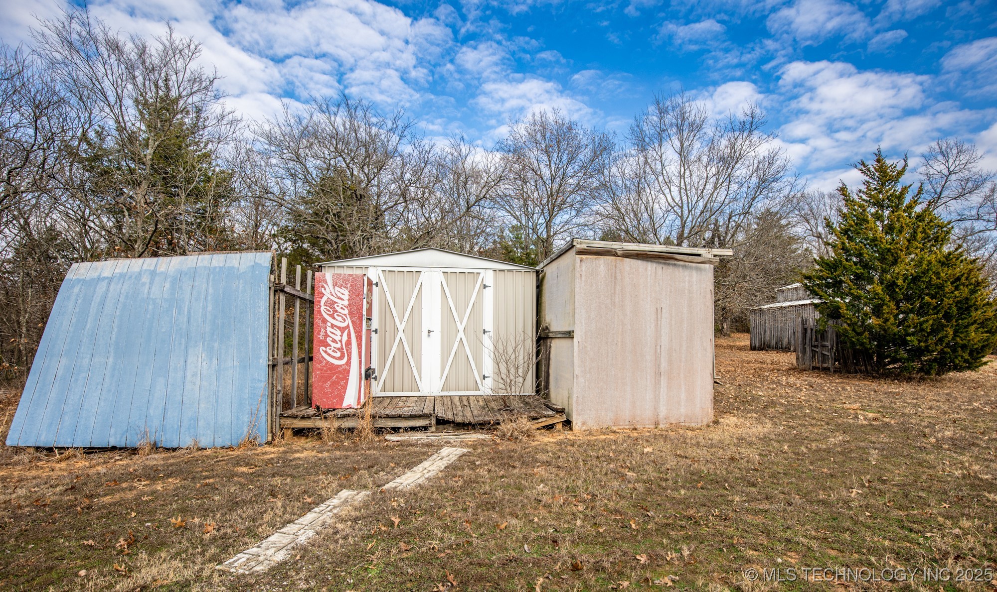 2100 Ahloso Road Property Photo 41