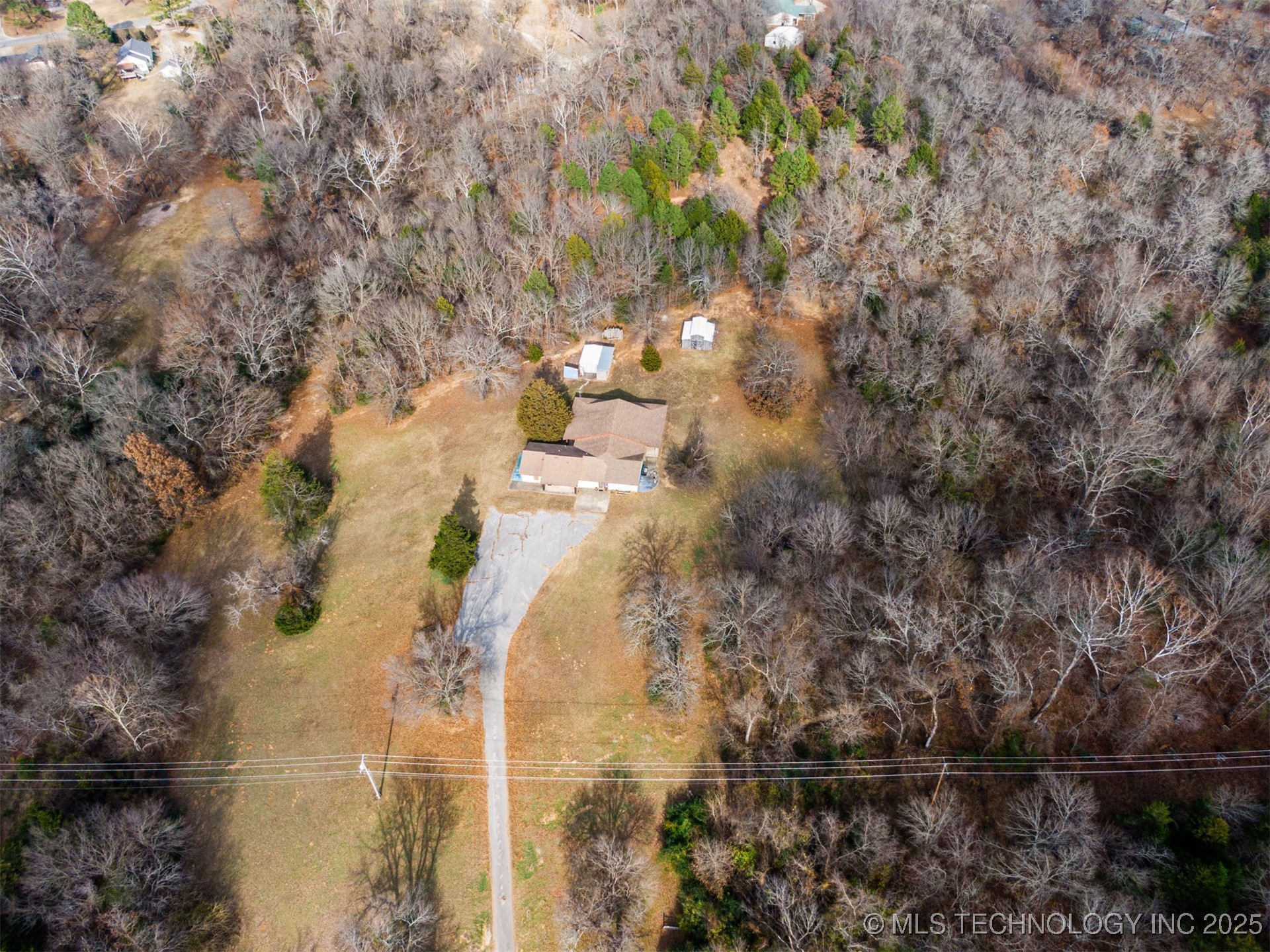 2100 Ahloso Road Property Photo 59