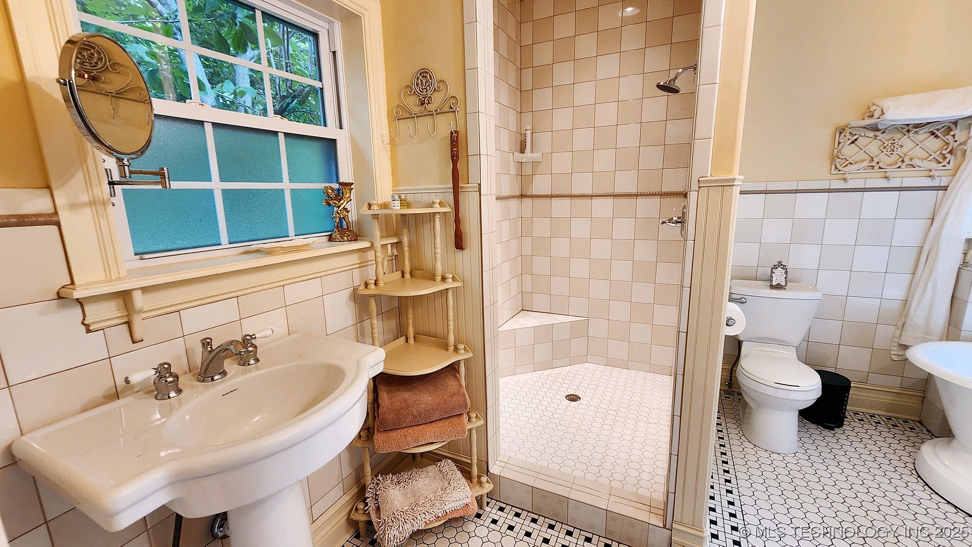 1224 Garner Avenue Property Photo 62