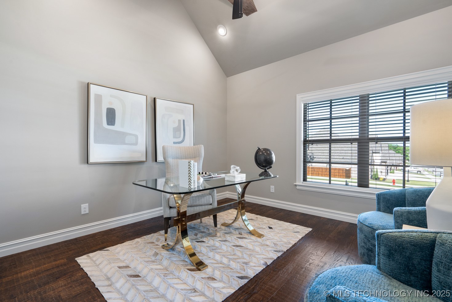 2787 Forest View Drive Property Photo 23