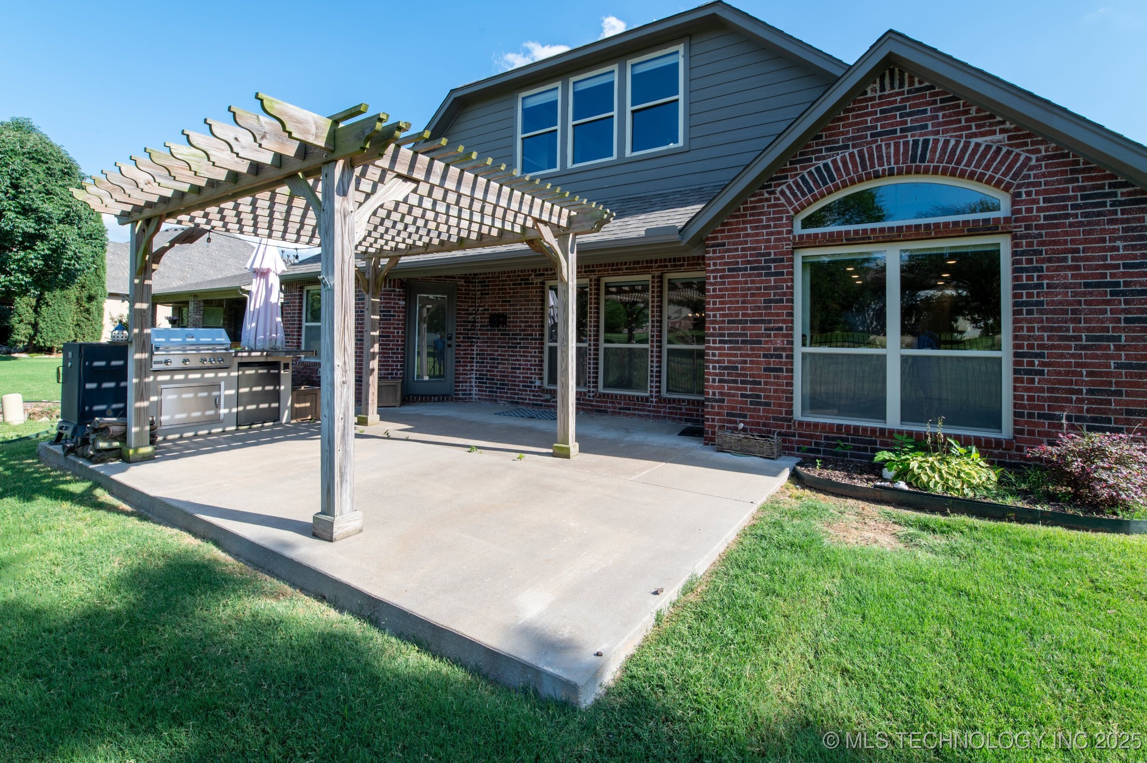 7816 E Galveston Street Property Photo 14