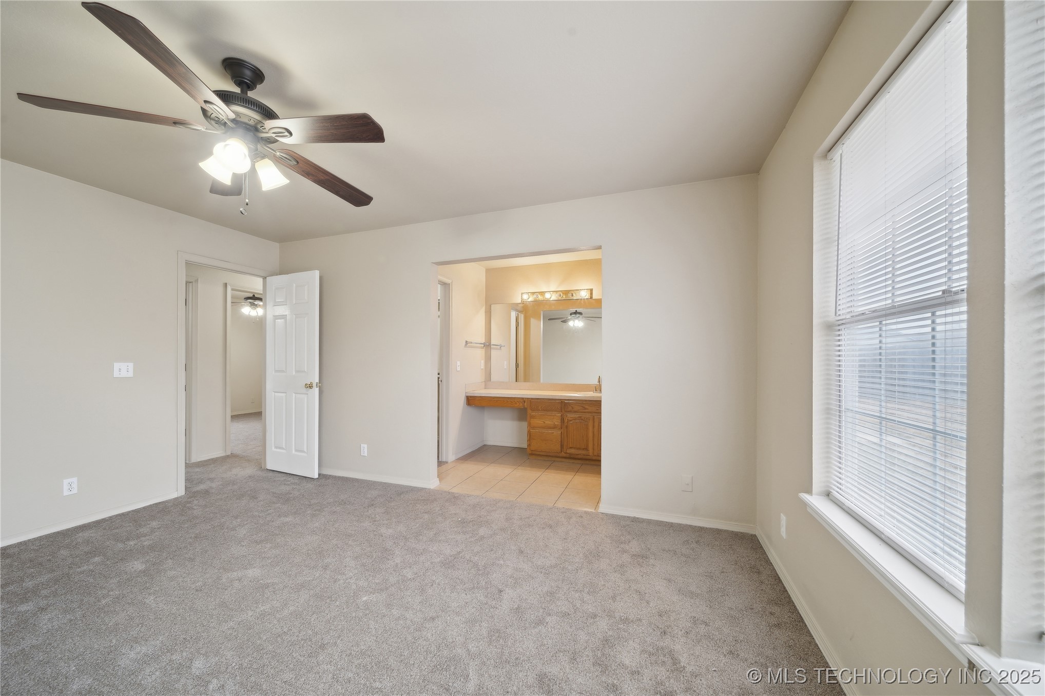 17775 S Tacoma Street West Property Photo 15