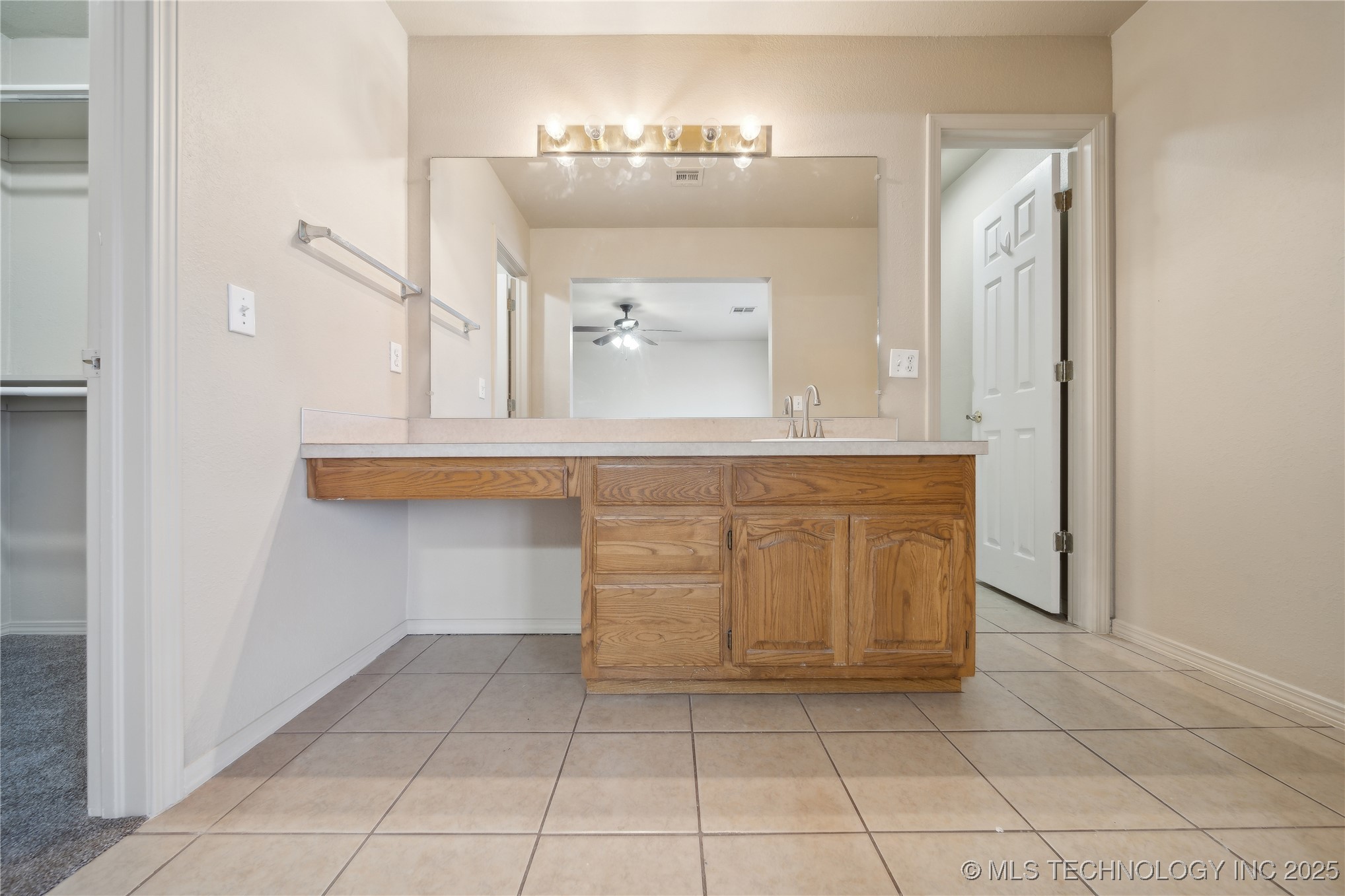 17775 S Tacoma Street West Property Photo 16