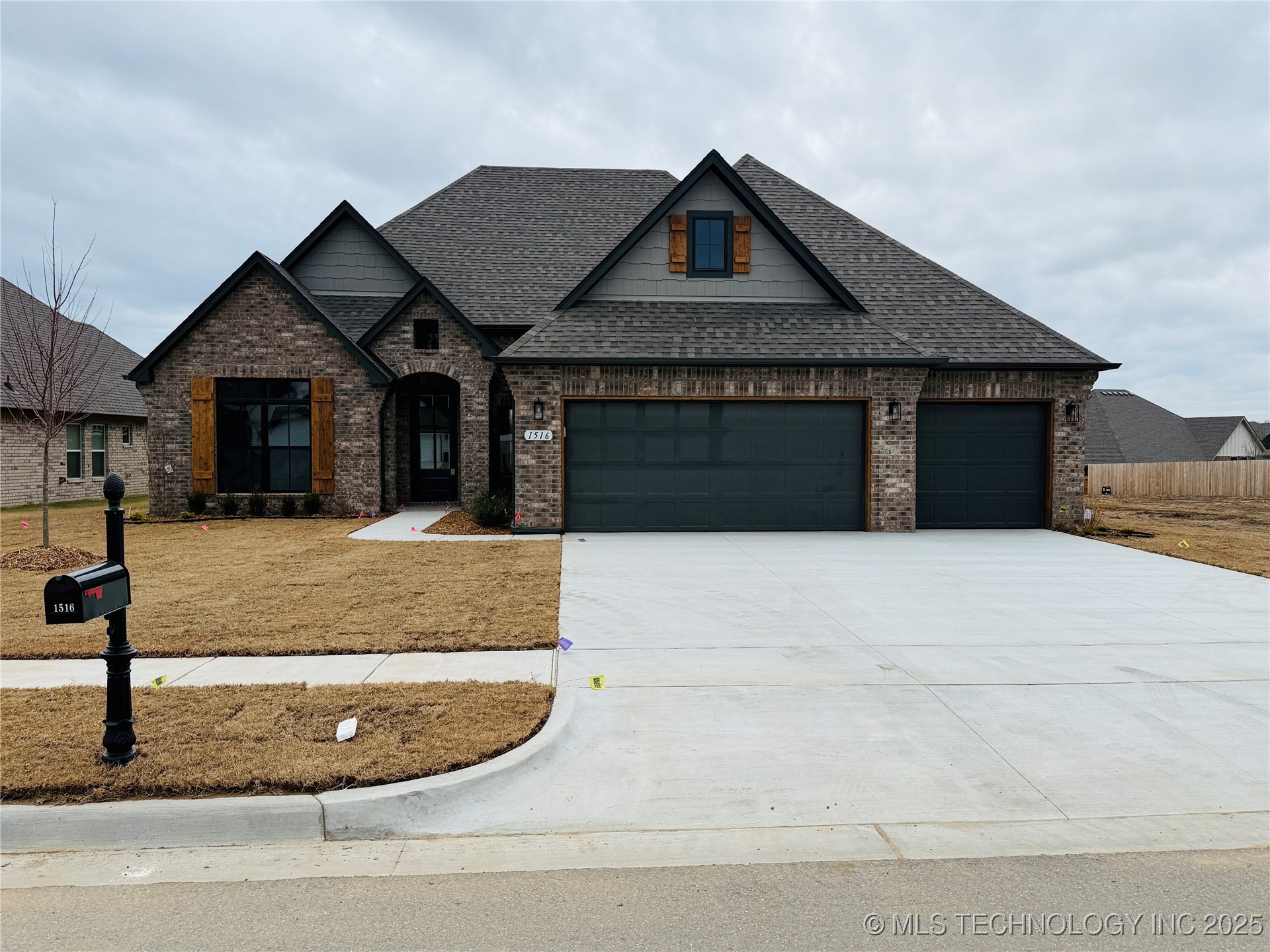 1516 N 72nd Street Property Photo 1