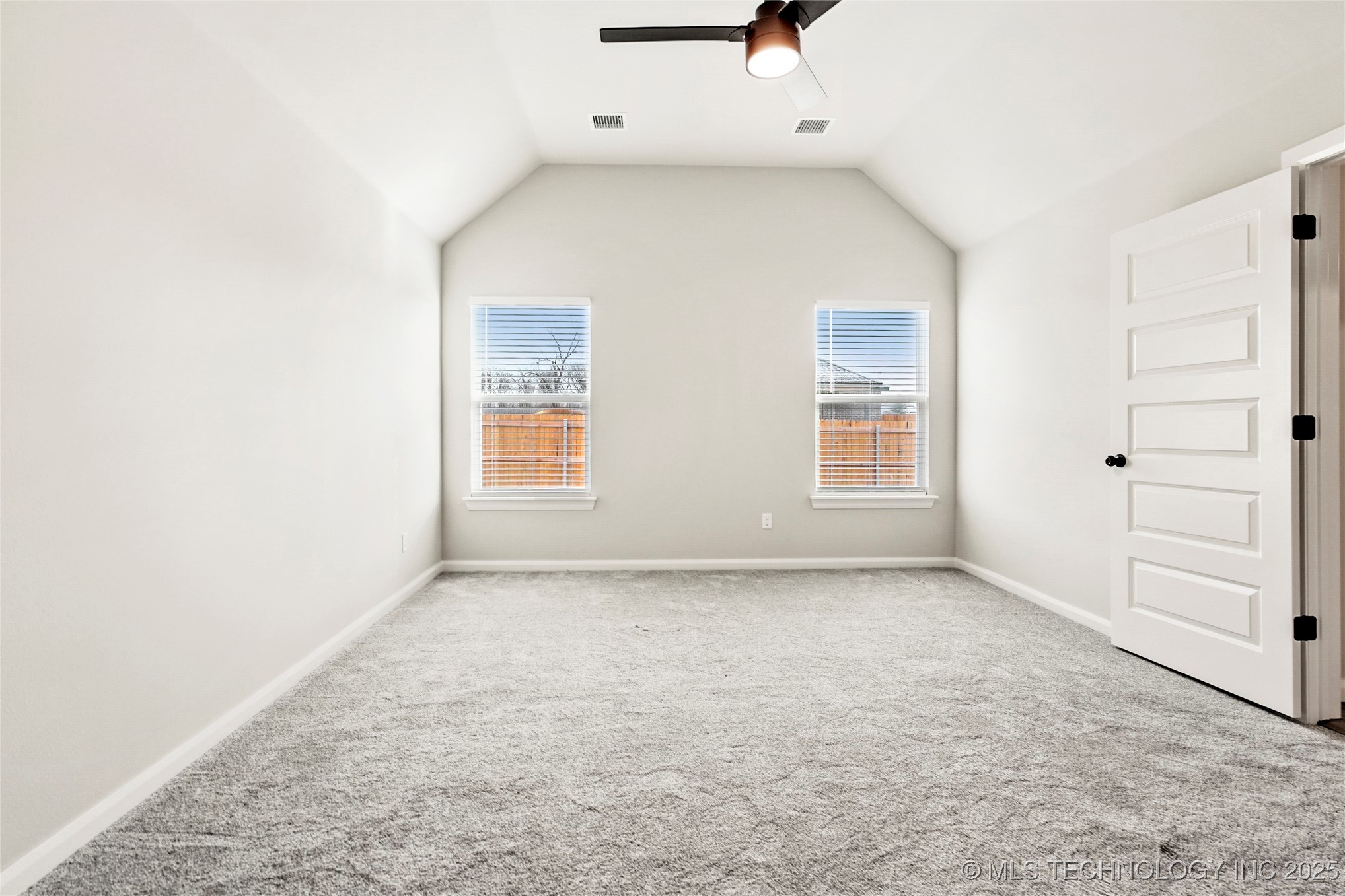 1307 N Chestnut Court Property Photo 14