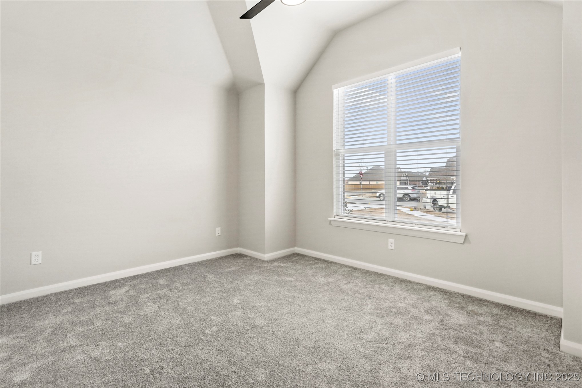 1307 N Chestnut Court Property Photo 21