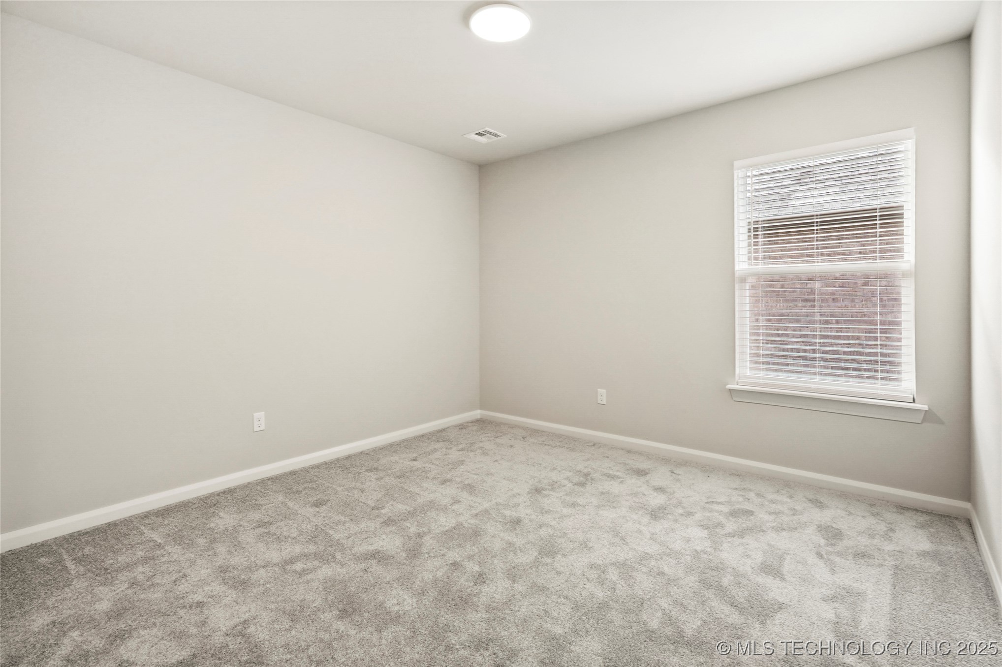 1307 N Chestnut Court Property Photo 24