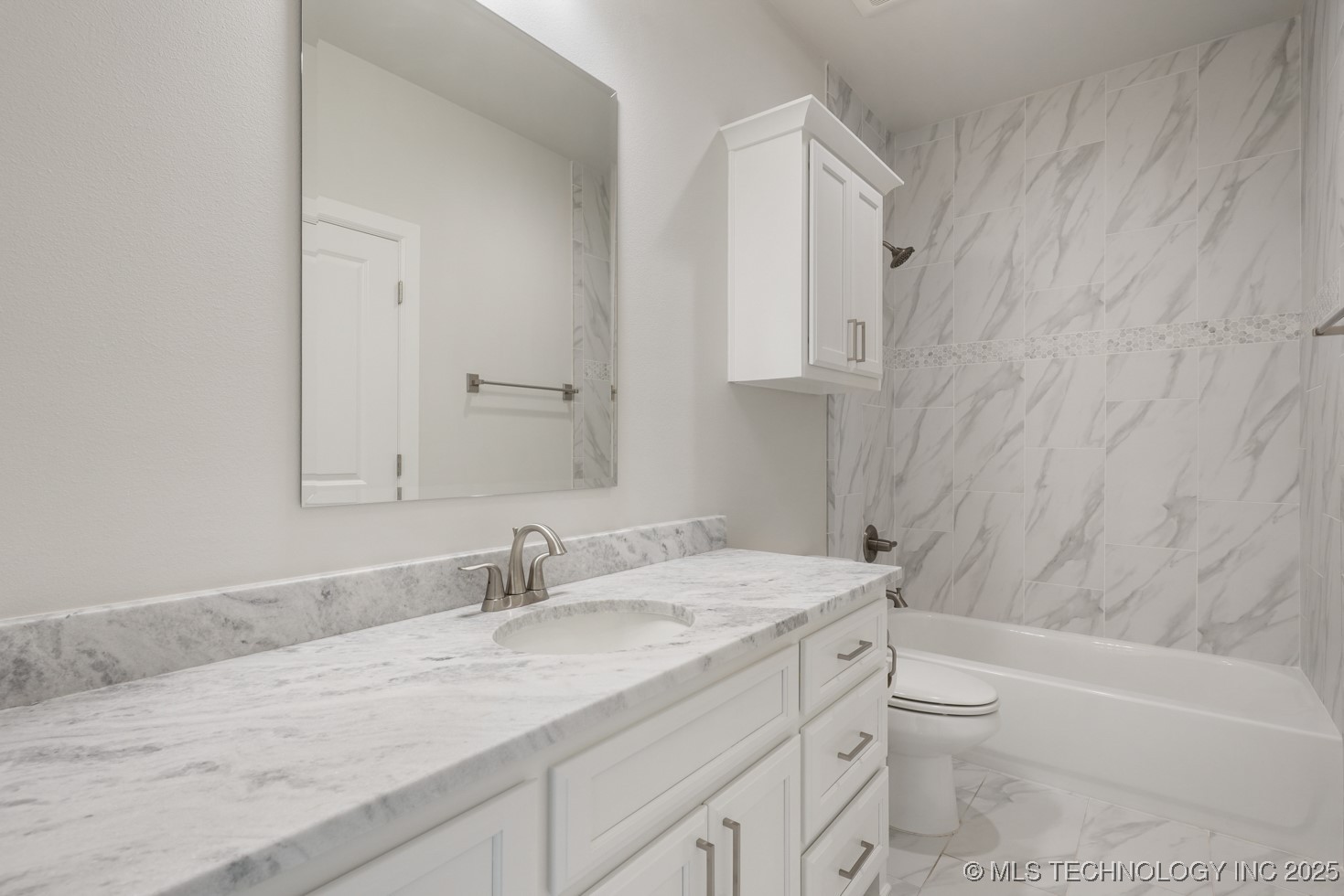 3904 S Dogwood Boulevard Property Photo 5