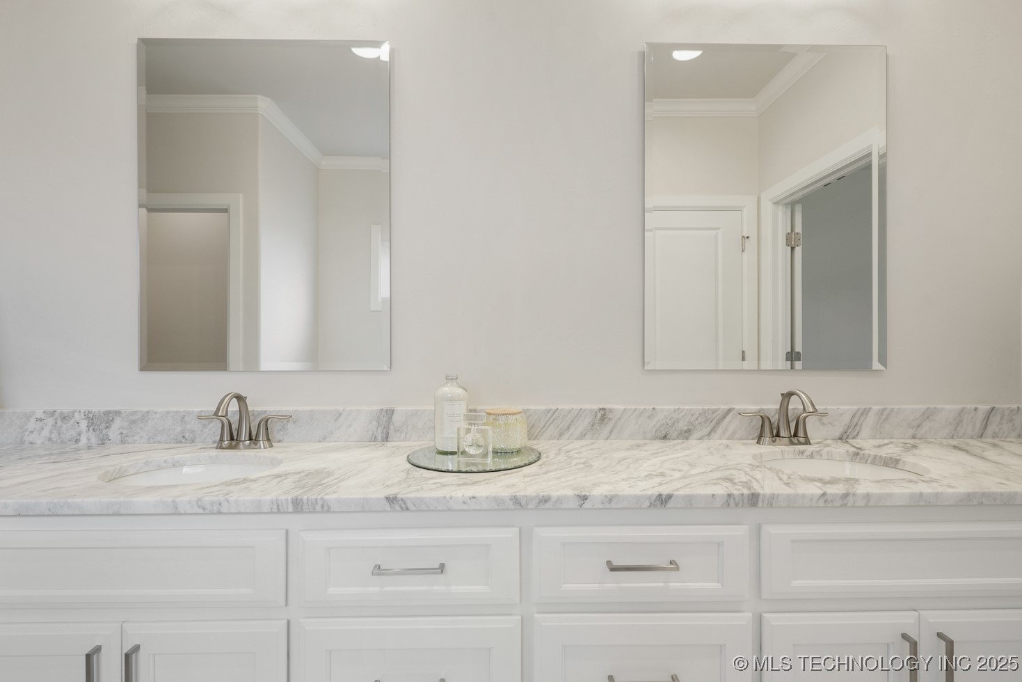 3904 S Dogwood Boulevard Property Photo 38