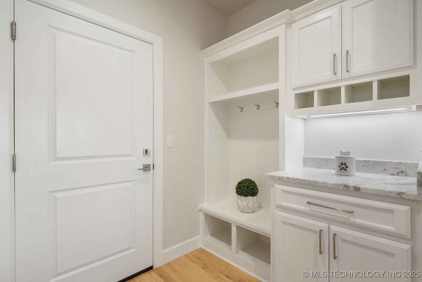 3904 S Dogwood Boulevard Property Photo 48