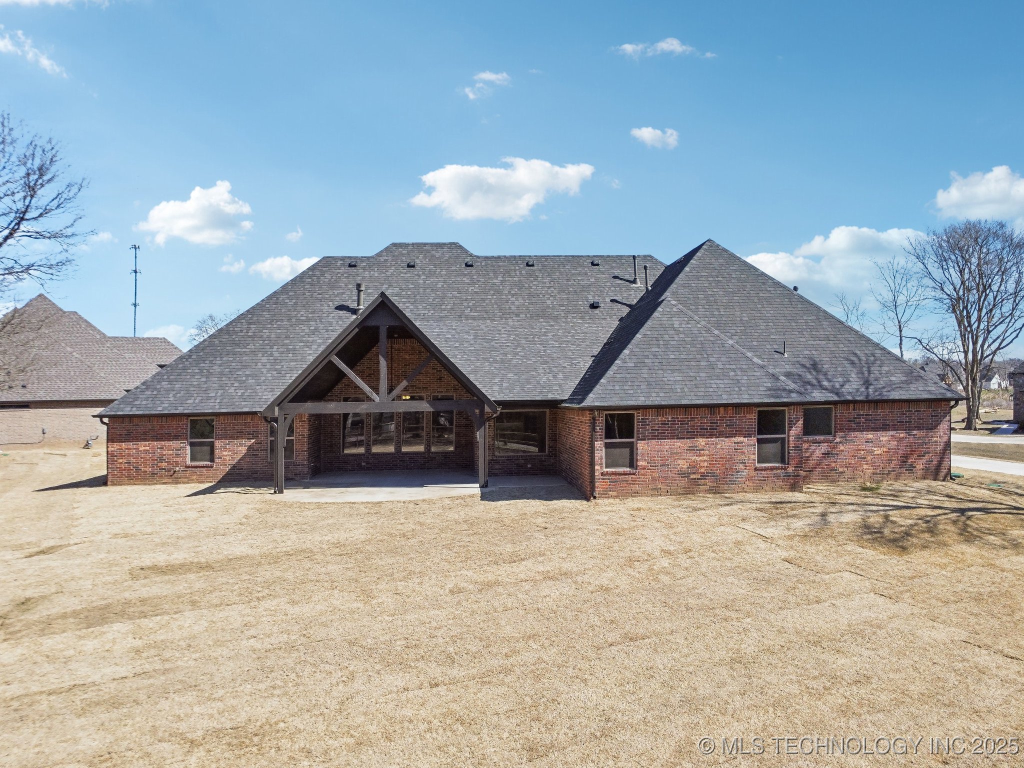 20936 S Addison Avenue Property Photo 31