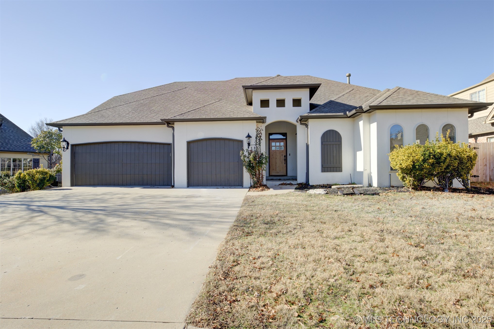 11280 S 72nd Court E Property Photo