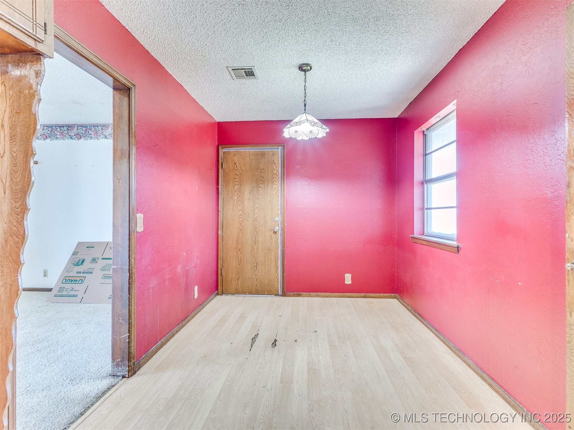 205 Lester Lane Property Photo 13