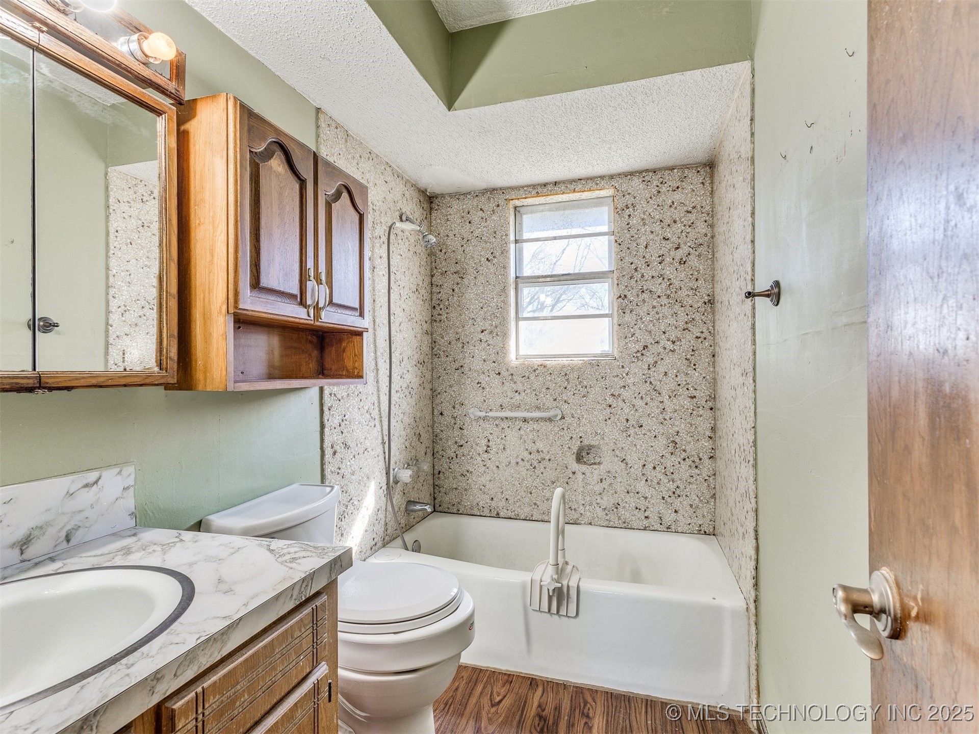 205 Lester Lane Property Photo 23