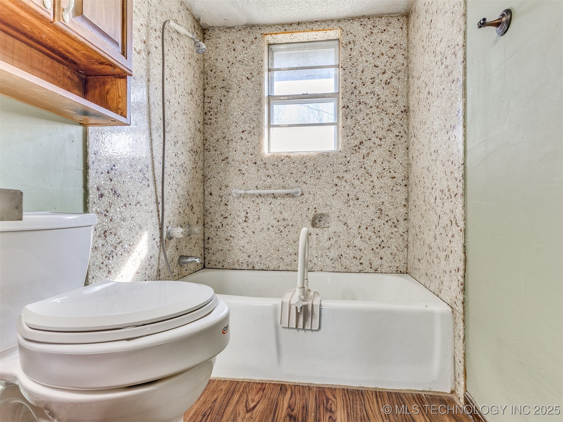 205 Lester Lane Property Photo 24