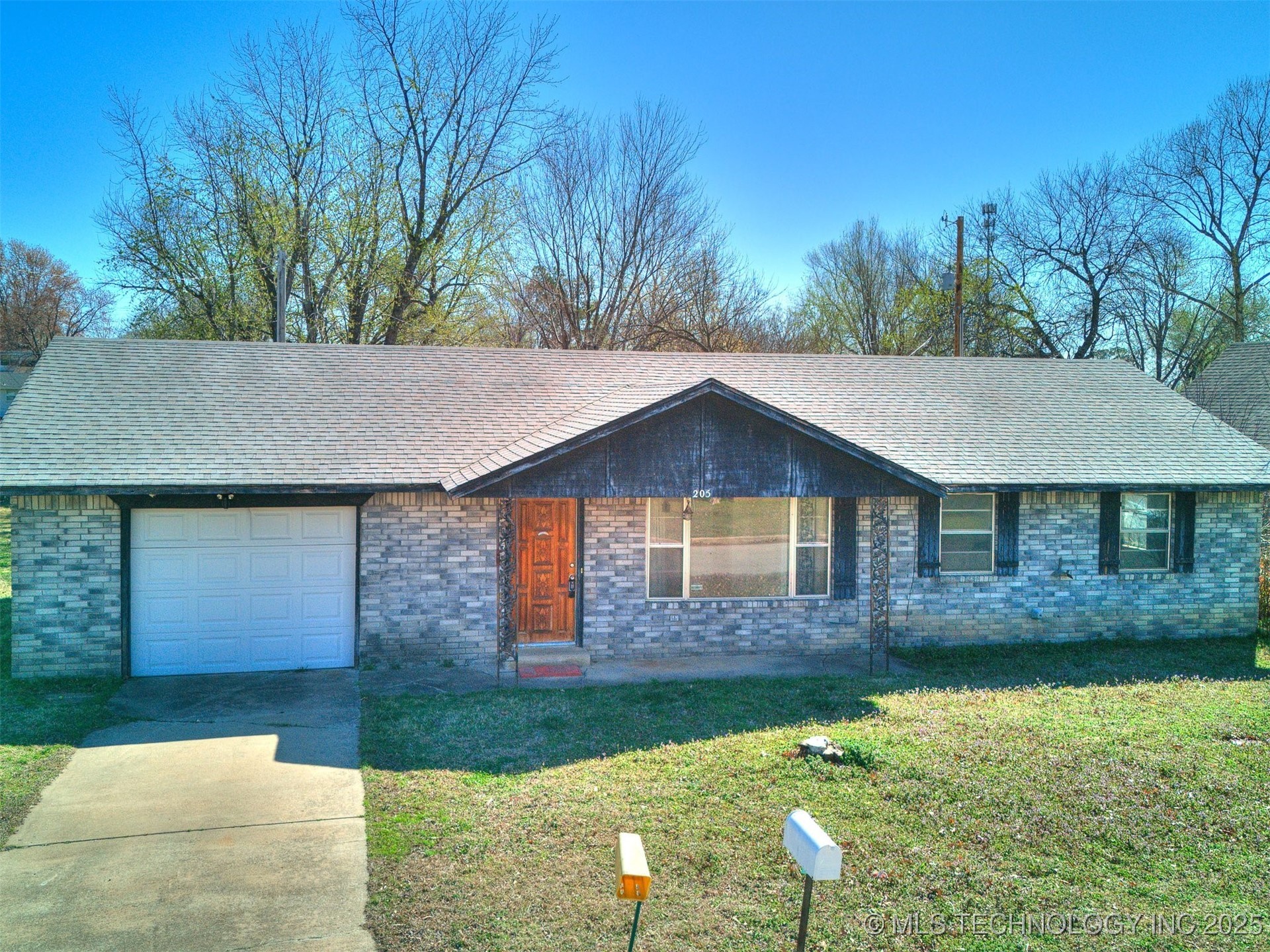205 Lester Lane Property Photo 32