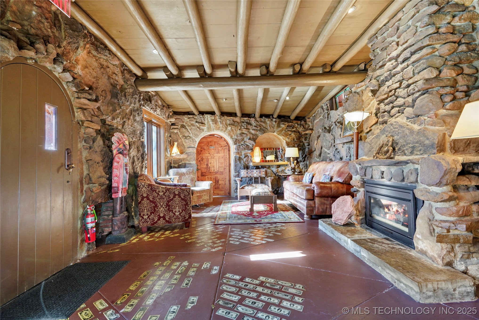 4347 W 41st Street Property Photo 16